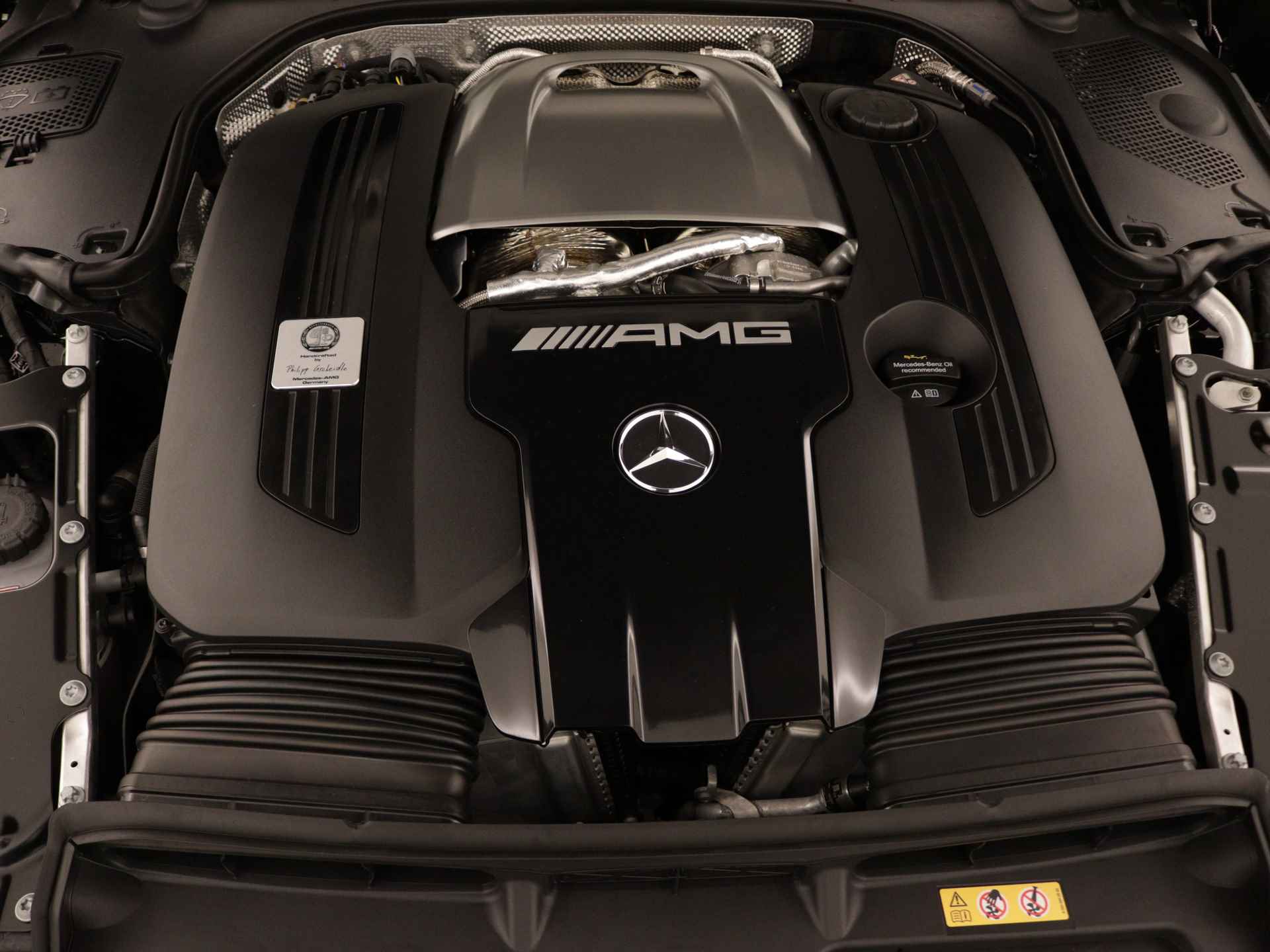 Mercedes-Benz AMG GT 63 4MATIC+ | Rijassistentiepakket plus | AMG Nightpakket II | ENERGIZING AIR CONTROL | AMG Track pace | Sierelementen in AMG carbon | Burmester  Surround Sound systeem | - 34/38