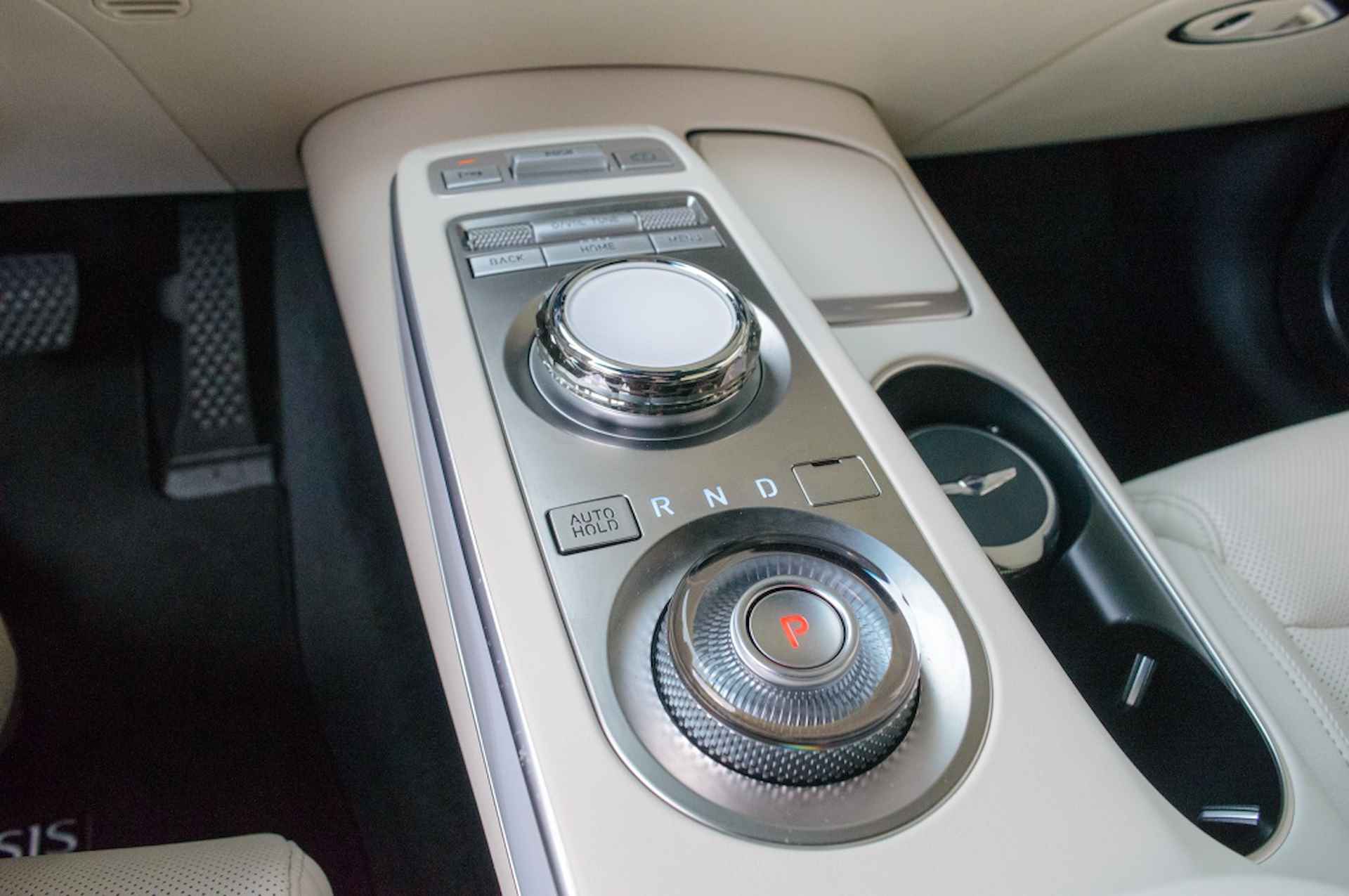 Genesis GV70 Electrified | Adaptive Cruise Control | Premium auto! - 45/61