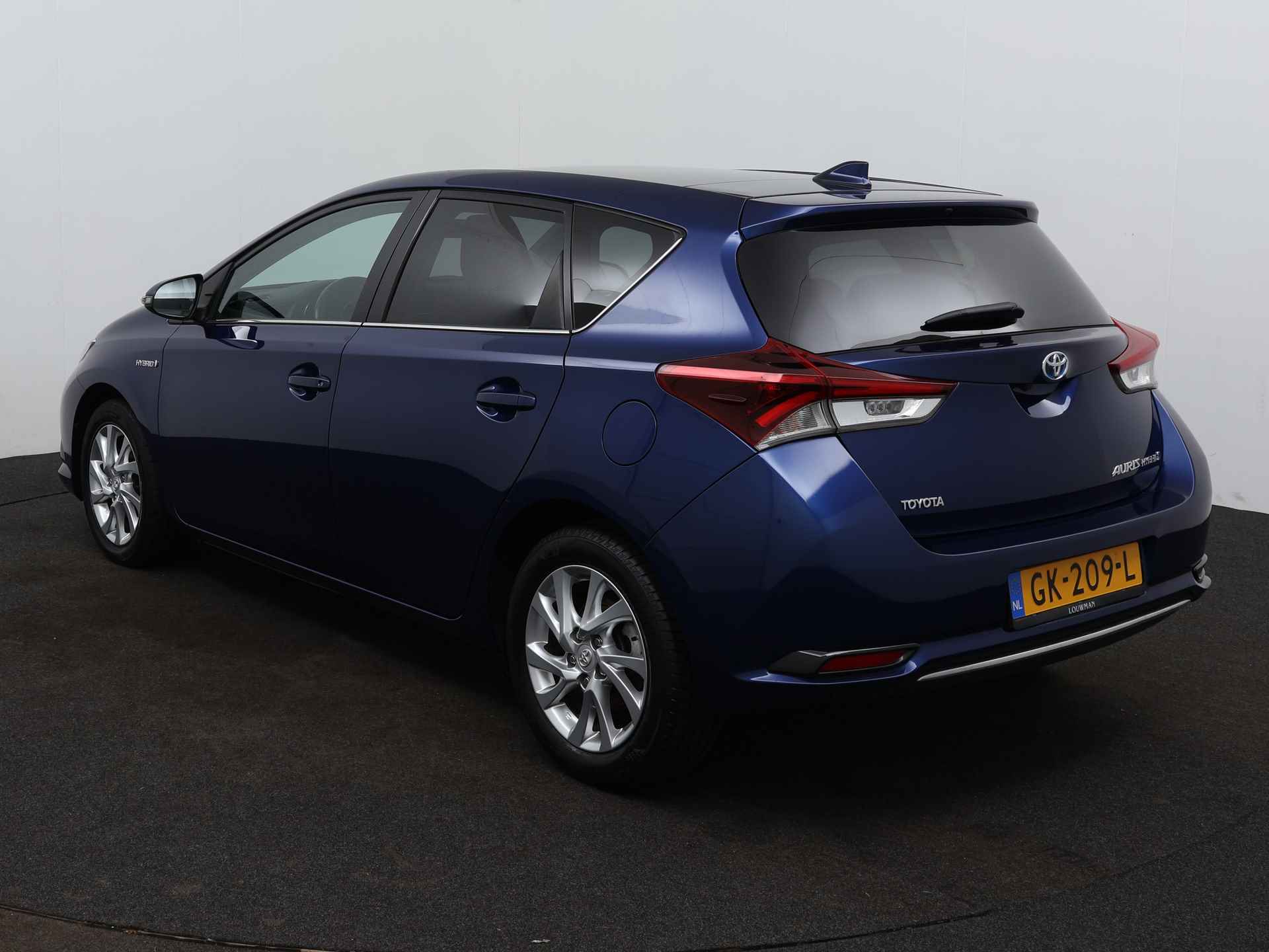 Toyota Auris 1.8 Hybrid Lease | Navigatie | Panoramadak | - 3/39