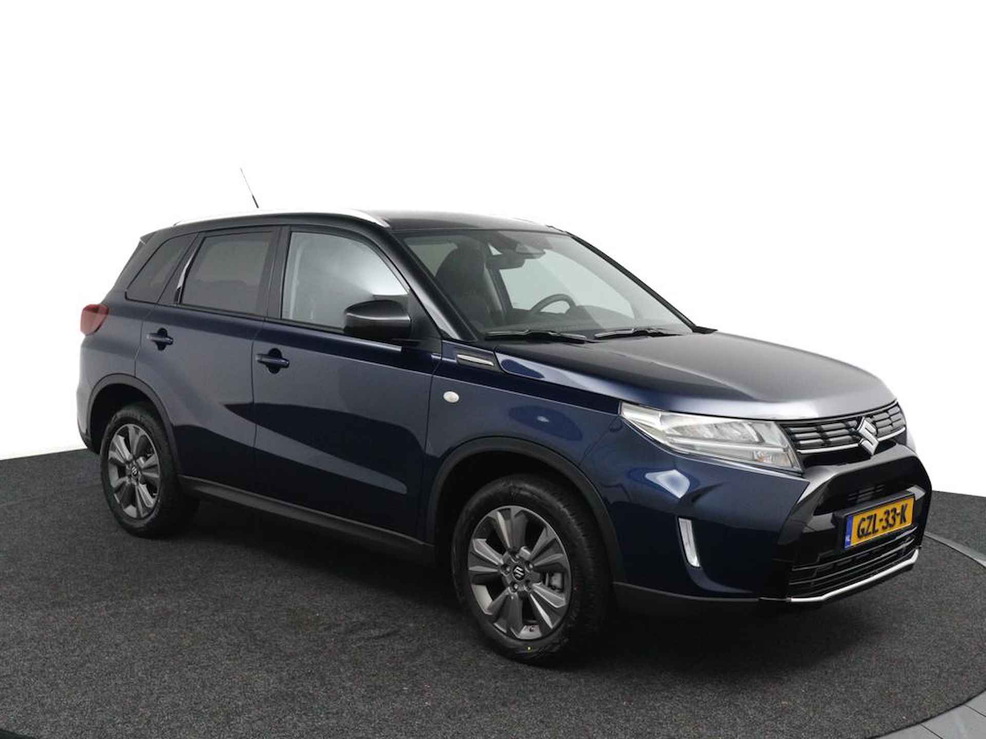 Suzuki Vitara 1.4 Boosterjet Select Smart Hybrid | Keyless Entry | Navigatie | Parkeersensoren Achter | Stoelverwarming | Suzuki Connect | - 4/44