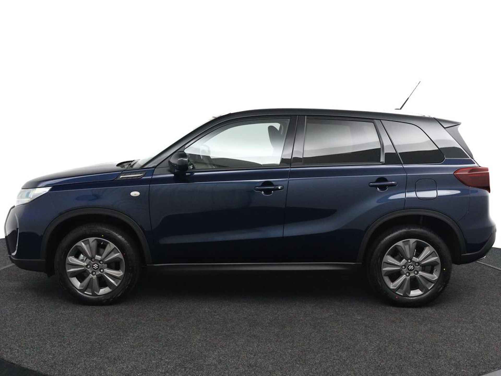 Suzuki Vitara 1.4 Boosterjet Select Smart Hybrid | Keyless Entry | Navigatie | Parkeersensoren Achter | Stoelverwarming | Suzuki Connect | - 6/44