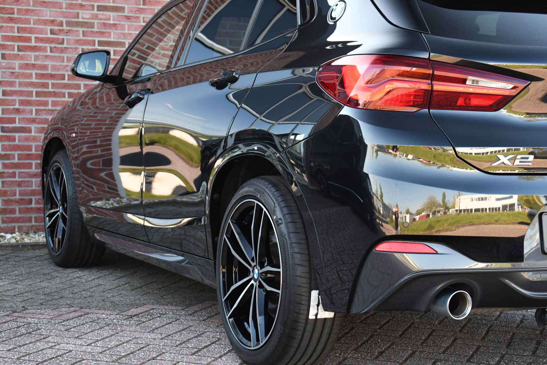 BMW X2 sDrive20i M-Sport Pano HUD Camera El-klep - 54/75