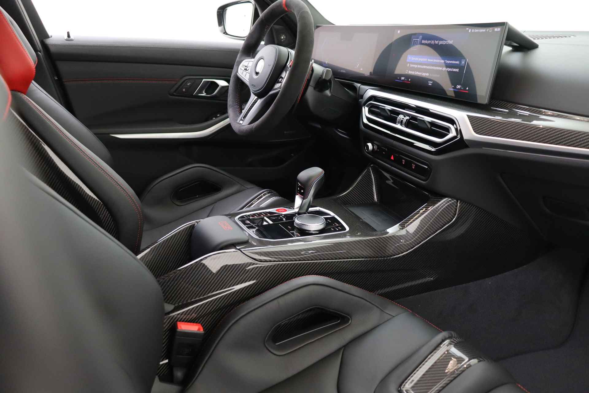 BMW 3 Serie M3 CS High Executive Automaat / M Drive Professional / M Carbon kuipstoelen / Adaptief M Onderstel / M Carbon-Keramik-Remmen / Live Cockpit Professional - 19/93