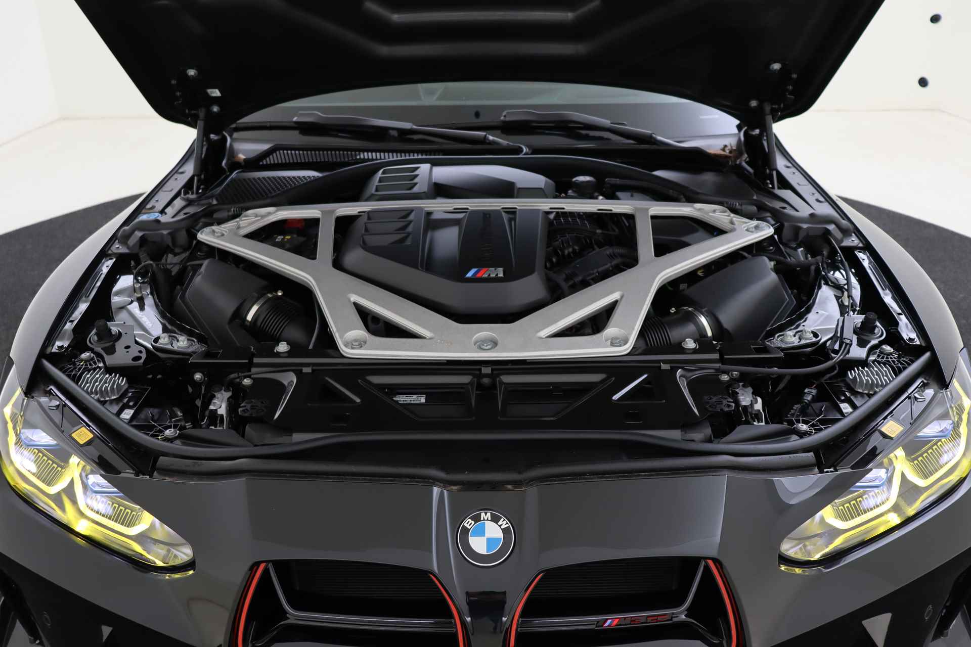 BMW 3 Serie M3 CS High Executive Automaat / M Drive Professional / M Carbon kuipstoelen / Adaptief M Onderstel / M Carbon-Keramik-Remmen / Live Cockpit Professional - 81/93