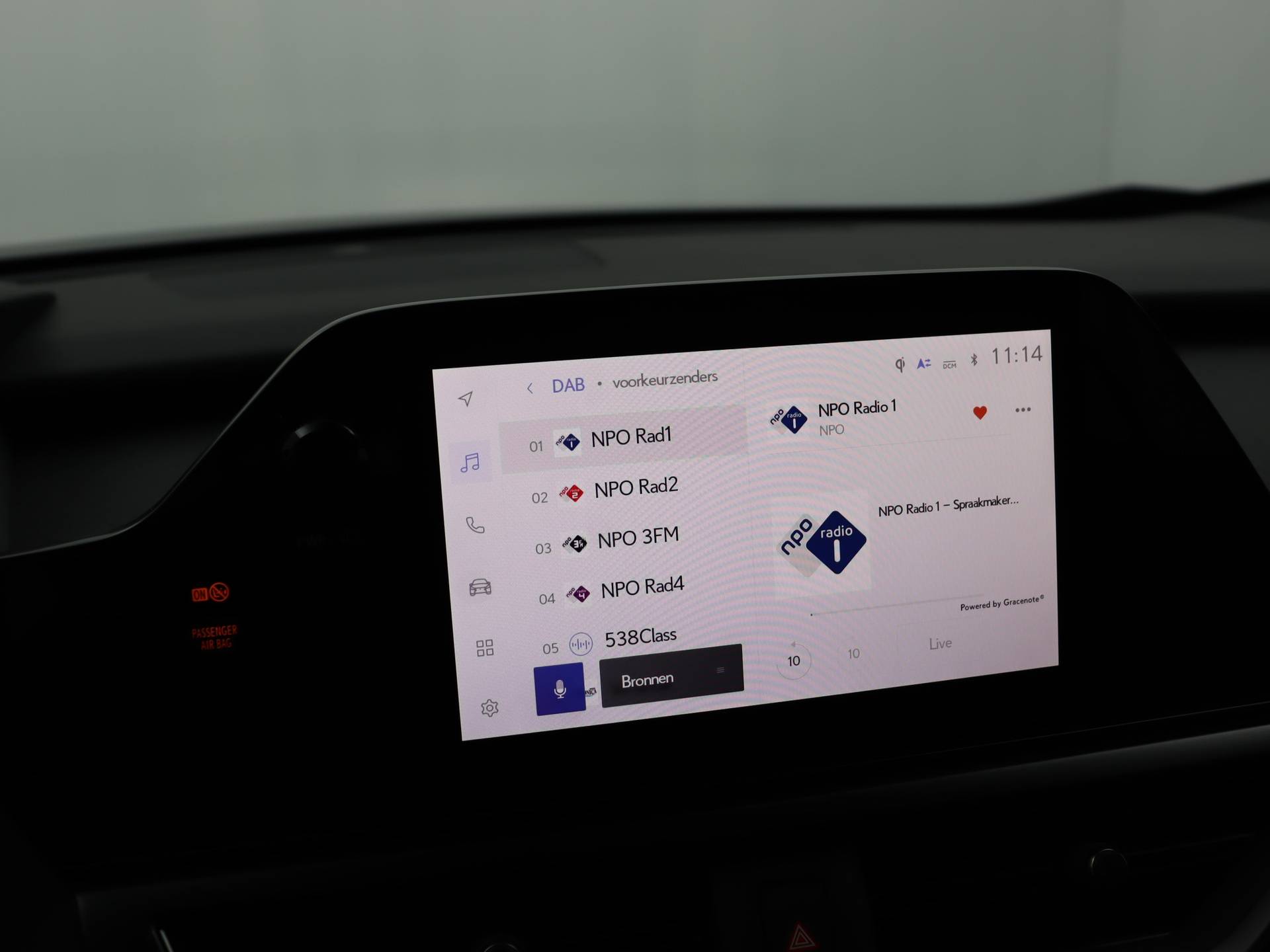 Lexus UX 250h Business Line | Navigatie | Draadloze telefoonlader en Apple CarPlay | BSM | Parkeersensoren | - 30/32