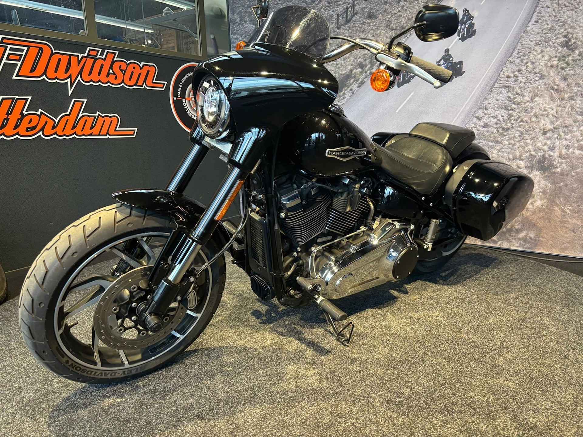 Harley-Davidson FLSB Sport Glide - 6/14