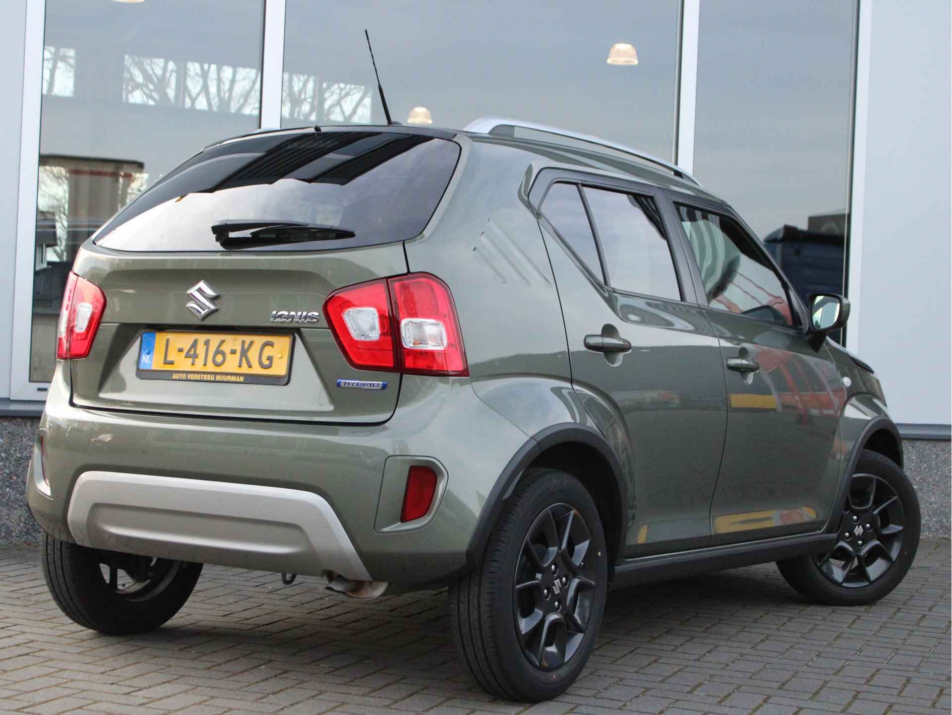 Suzuki Ignis 1.2 Smart Hybrid Select Navigatie, Carplay/Android Auto, Airco, Achteruitrijcamera, Stoelverwarming - 16/32