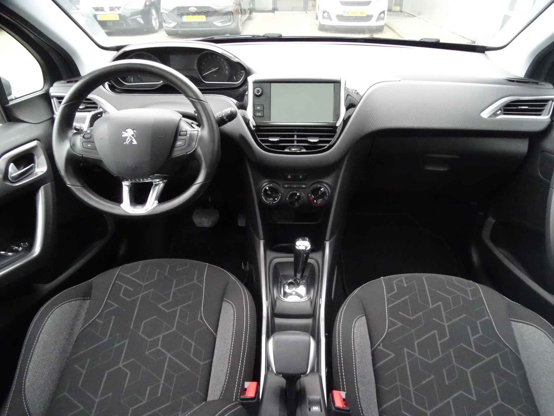 Peugeot 2008 1.2 AUTOMAAT Blue Lion, Cruise Control, Panodak, NL/NAP - 5/68