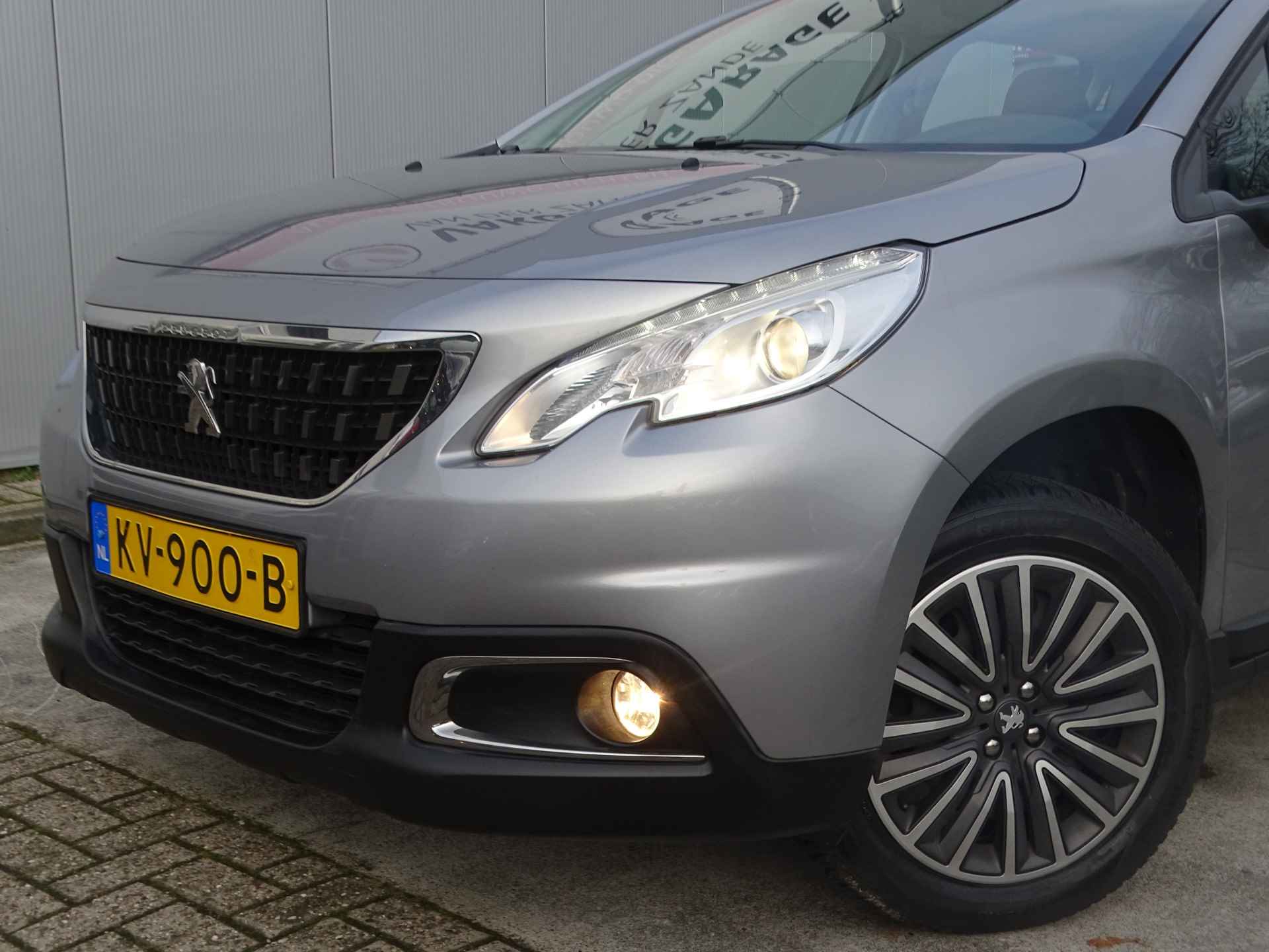 Peugeot 2008 1.2 AUTOMAAT Blue Lion, Cruise Control, Panodak, NL/NAP - 16/68