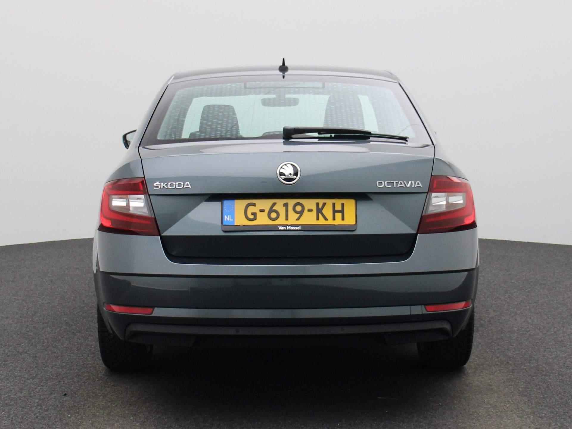 Skoda Octavia 1.0 TSI Greentech Business Edition Plus | CAMERA | CLIMATE CONTROL | CRUISE CONTROL | NAVIGATIE | LED | KEYLESS | STOELVERWARMING | CANTON | - 6/41