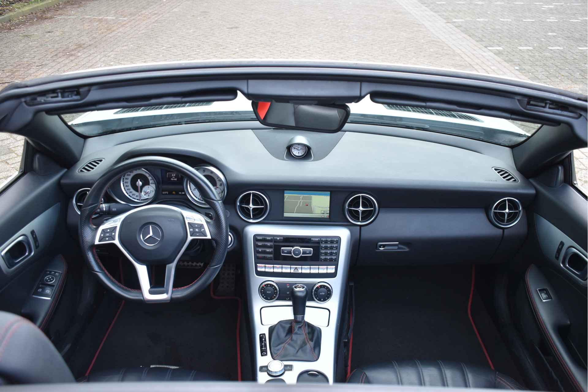 Mercedes-Benz SLK 200 Edition 1 AMG | Vol | Pano.dak | Airscarf | Keyless | Stoelverwarming | Adapt.CC | Xenon / LED | Z+W banden - 12/65