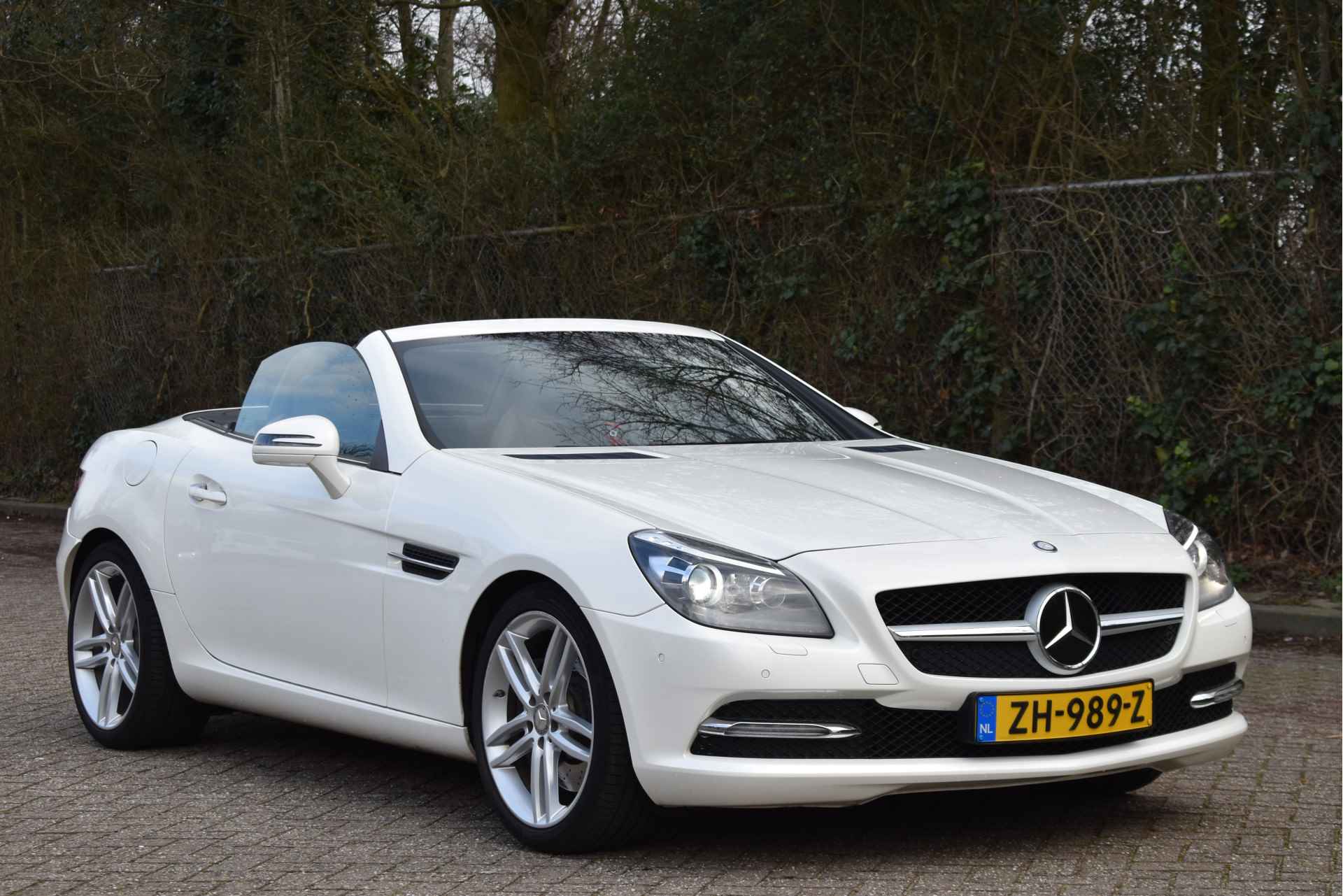 Mercedes-Benz SLK 200 Edition 1 AMG | Vol | Pano.dak | Airscarf | Keyless | Stoelverwarming | Adapt.CC | Xenon / LED | Z+W banden - 34/65