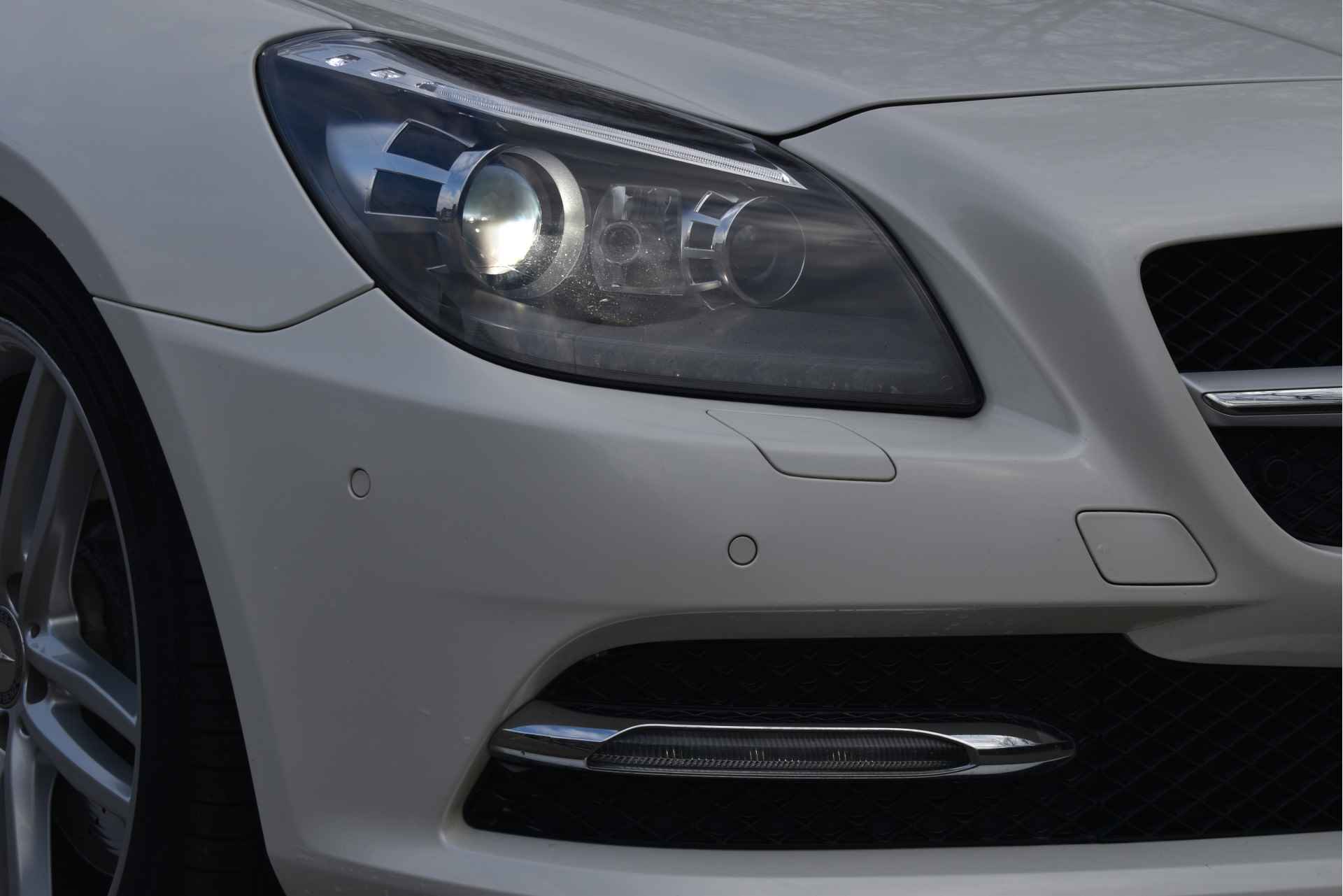 Mercedes-Benz SLK 200 Edition 1 AMG | Vol | Pano.dak | Airscarf | Keyless | Stoelverwarming | Adapt.CC | Xenon / LED | Z+W banden - 42/65