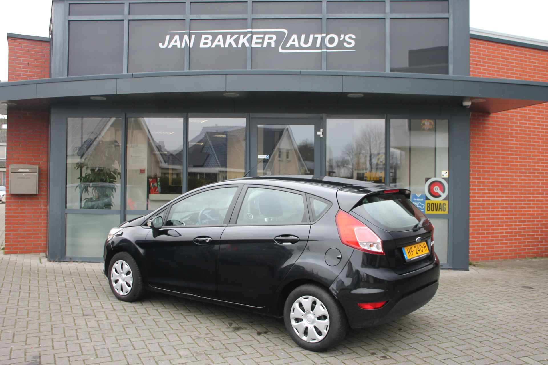 Ford Fiesta 1.5 TDCi Style Lease AC | NAVI | BT | - 4/18