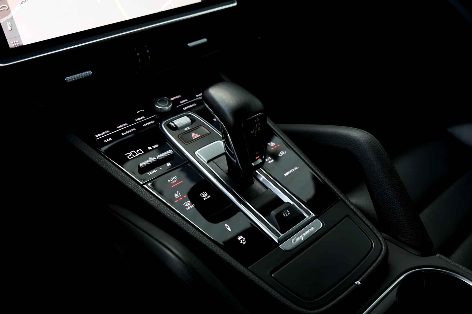 Porsche Cayenne 3.0 E-Hybrid 462PK Plug in*Perfect Porsche Onderh.*1ste Eig*Luchtvering/PASM/Black Pack/Sportuitlaat/Sport Chrono/Apple Carplay- - 17/65