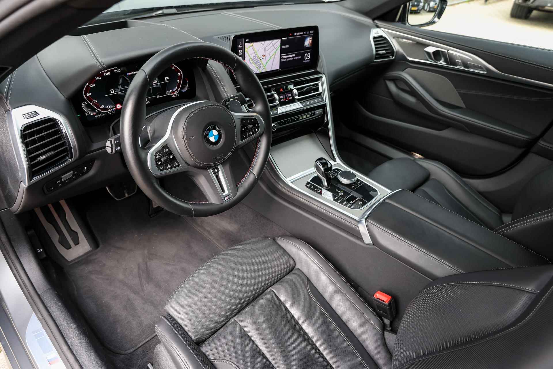 BMW 8 Serie Gran Coupé M850i xDrive High Executive Automaat / BMW M 50 Jahre uitvoering / Panoramadak / Laserlight / Driving Assistant Professional / Soft-Close / Parking Assistant Plus - 11/46