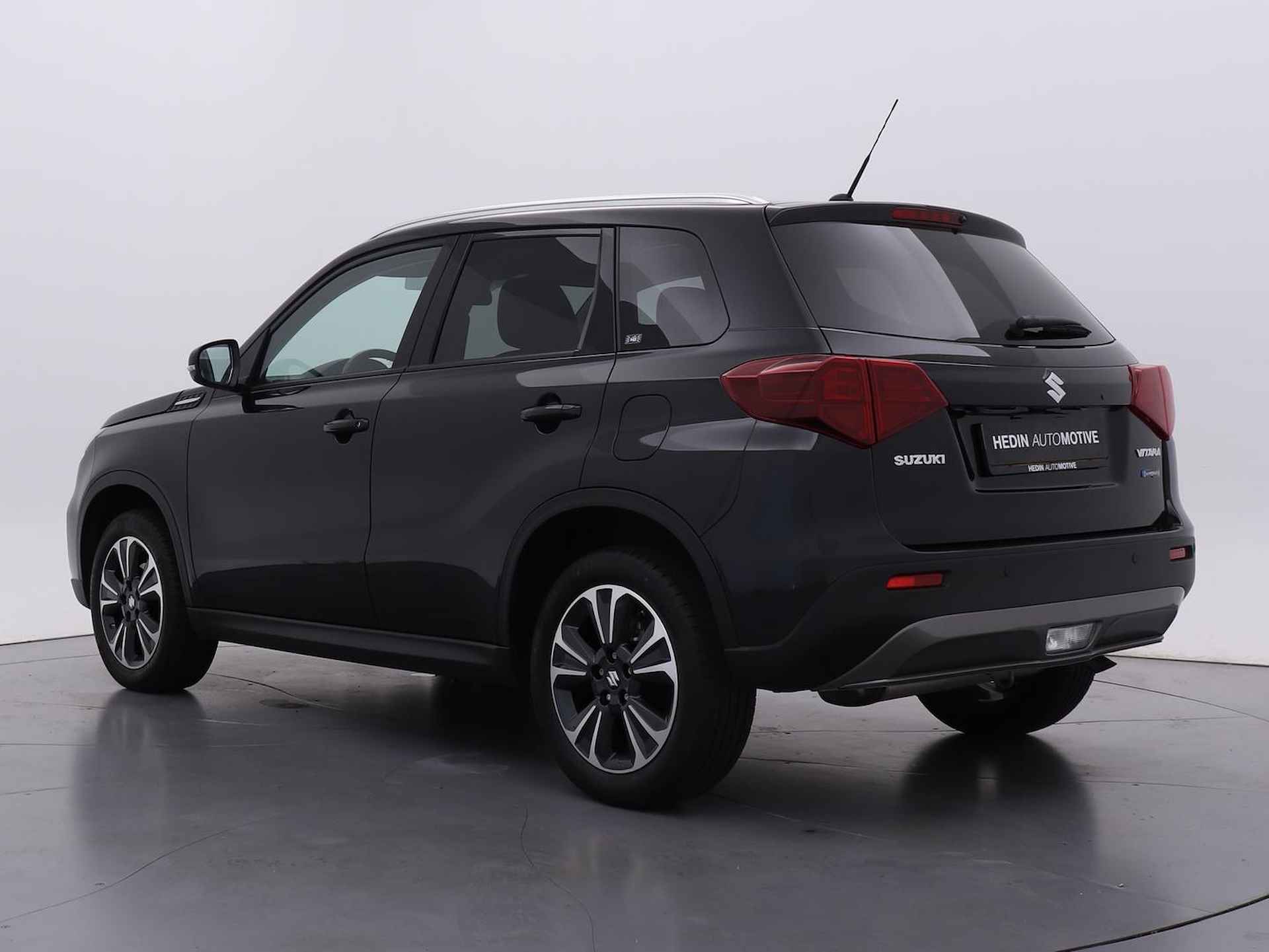 Suzuki Vitara 1.5 Hybrid Style | Adaptieve Cruise Control | Stoelverwarming | Camera | Keyless | Climate Controle | Apple Carplay / Android Auto | Navigatie | Parkeer sensoren - 4/22