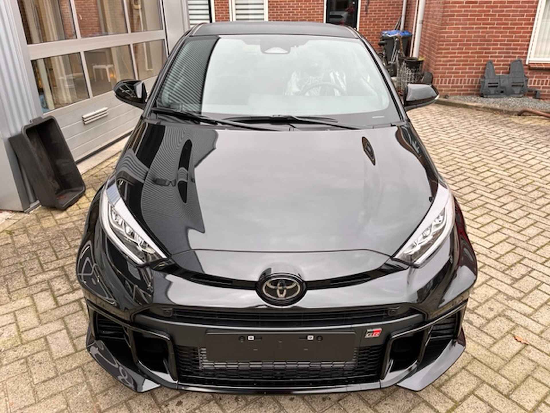 Toyota Yaris 1.6 Turbo GR High Performance 8AT Prem. (NEW) - 17/18