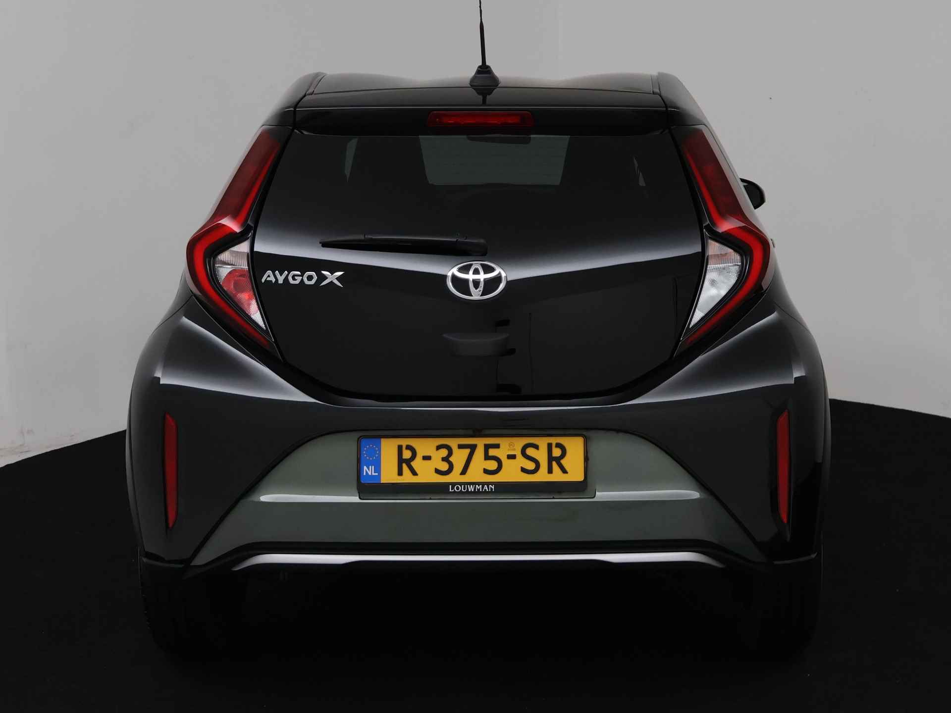 Toyota Aygo X 1.0 VVT-i S-CVT Envy | JBL | Navigatie | Camera | Climate Control | LM velgen | - 29/39