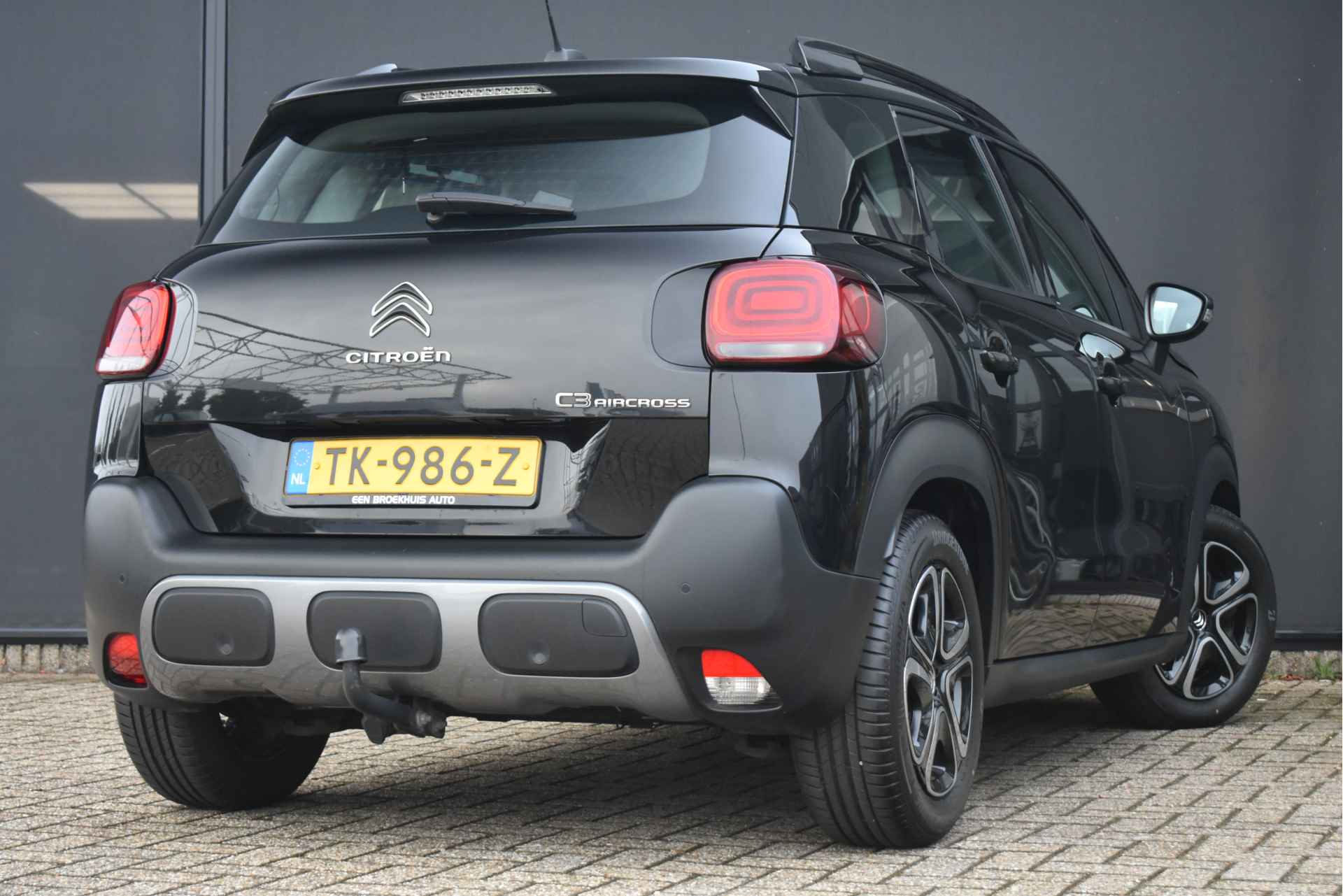 Citroën C3 Aircross 1.2 PureTech Feel | Trekhaak | Navigatie | Climate Control | Parkeersensoren | Nieuwe Banden | Cruise Control | Draadloze Telefo - 3/46