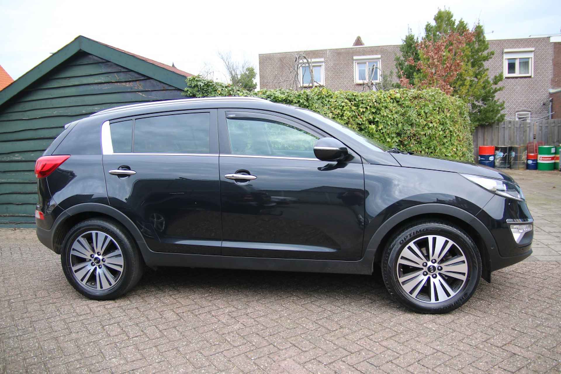 Kia Sportage 2.0 ExecutiveLine - 2/32