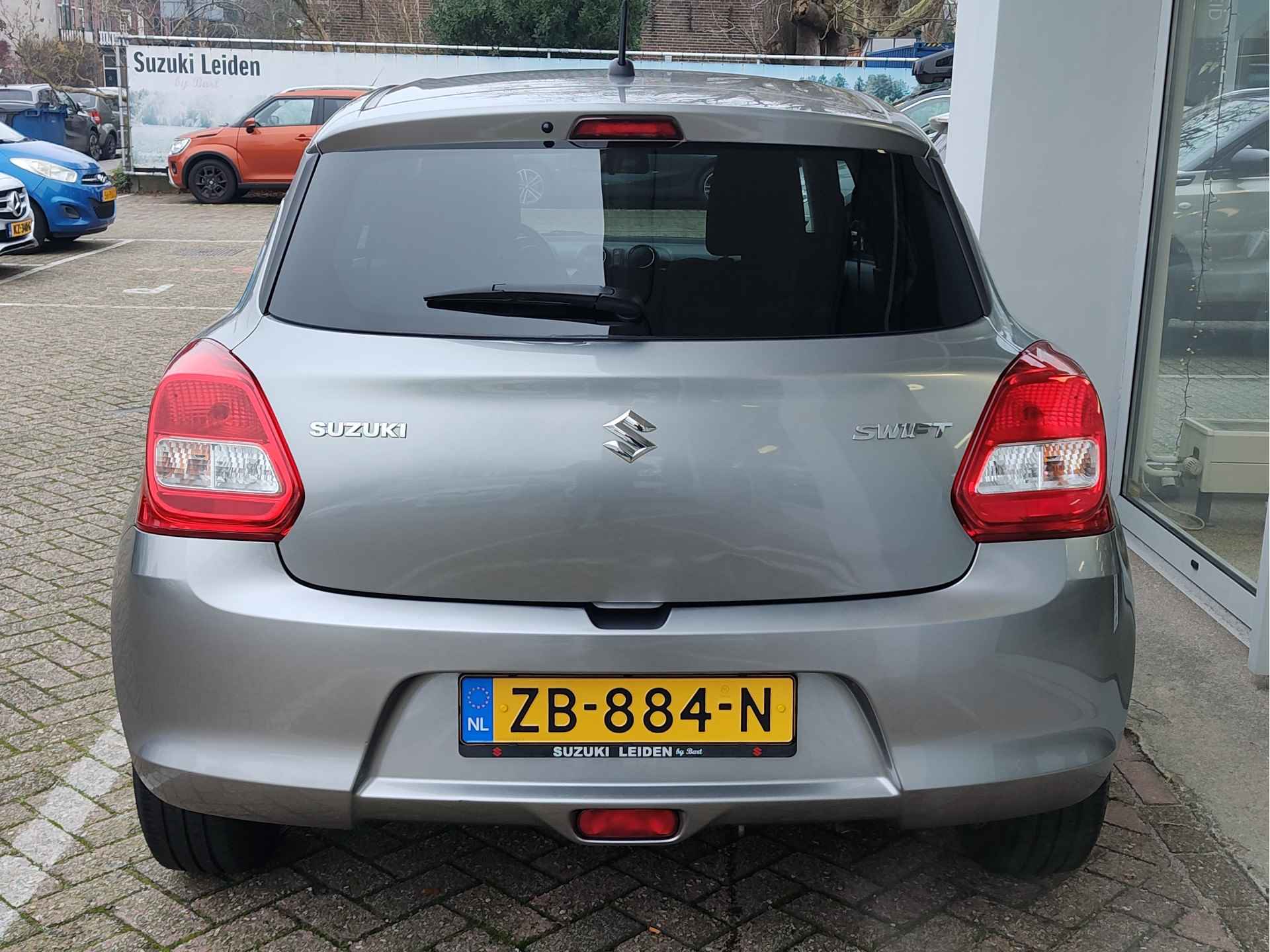 Suzuki Swift 1.2 SELECT AUTOMAAT Navi | Camera | Stoelverwarming - 5/31