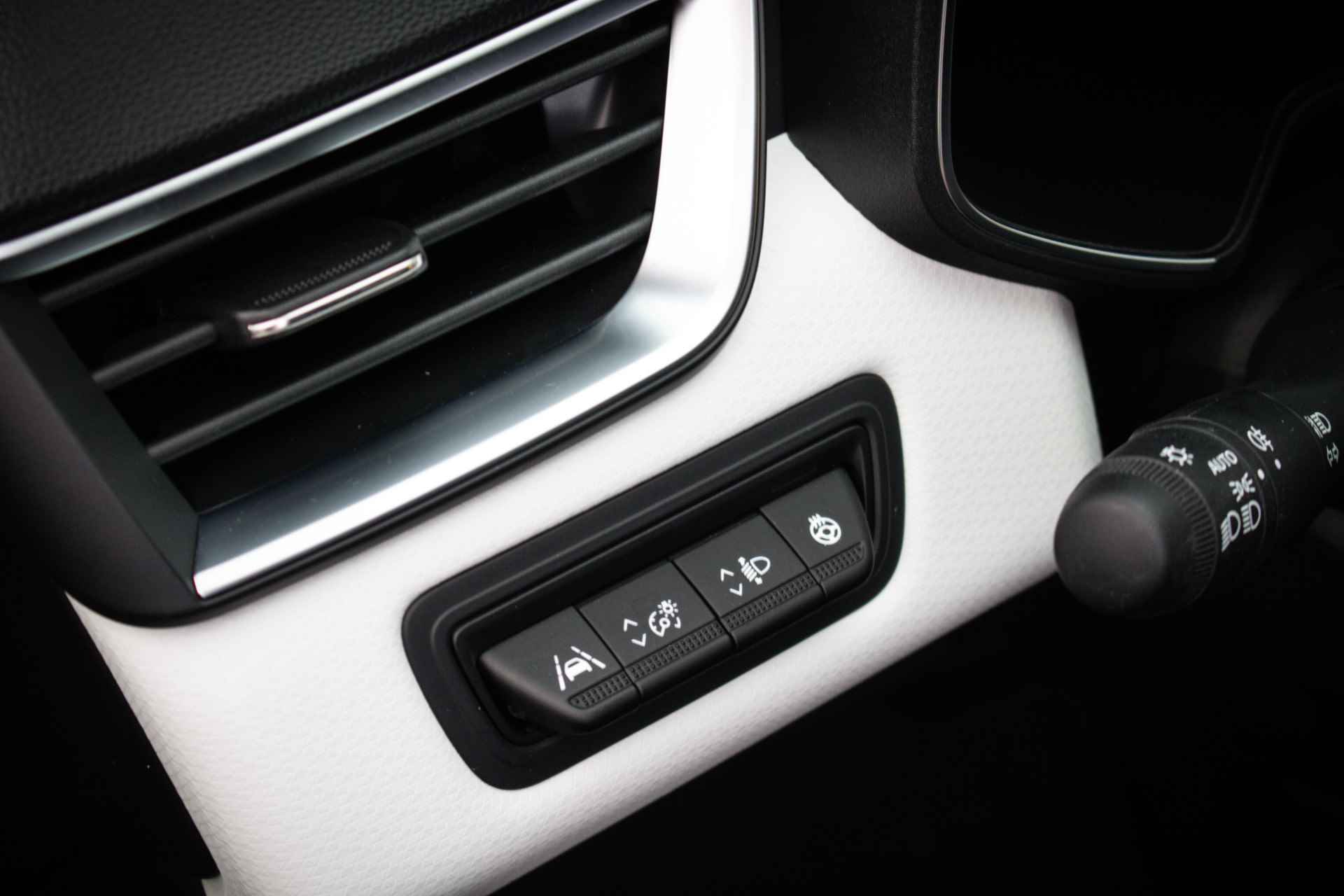 Renault Clio TCe 140 Intens | Camera | Clima | Cruise | Stoel/Stuur verwarming | PDC - 23/31
