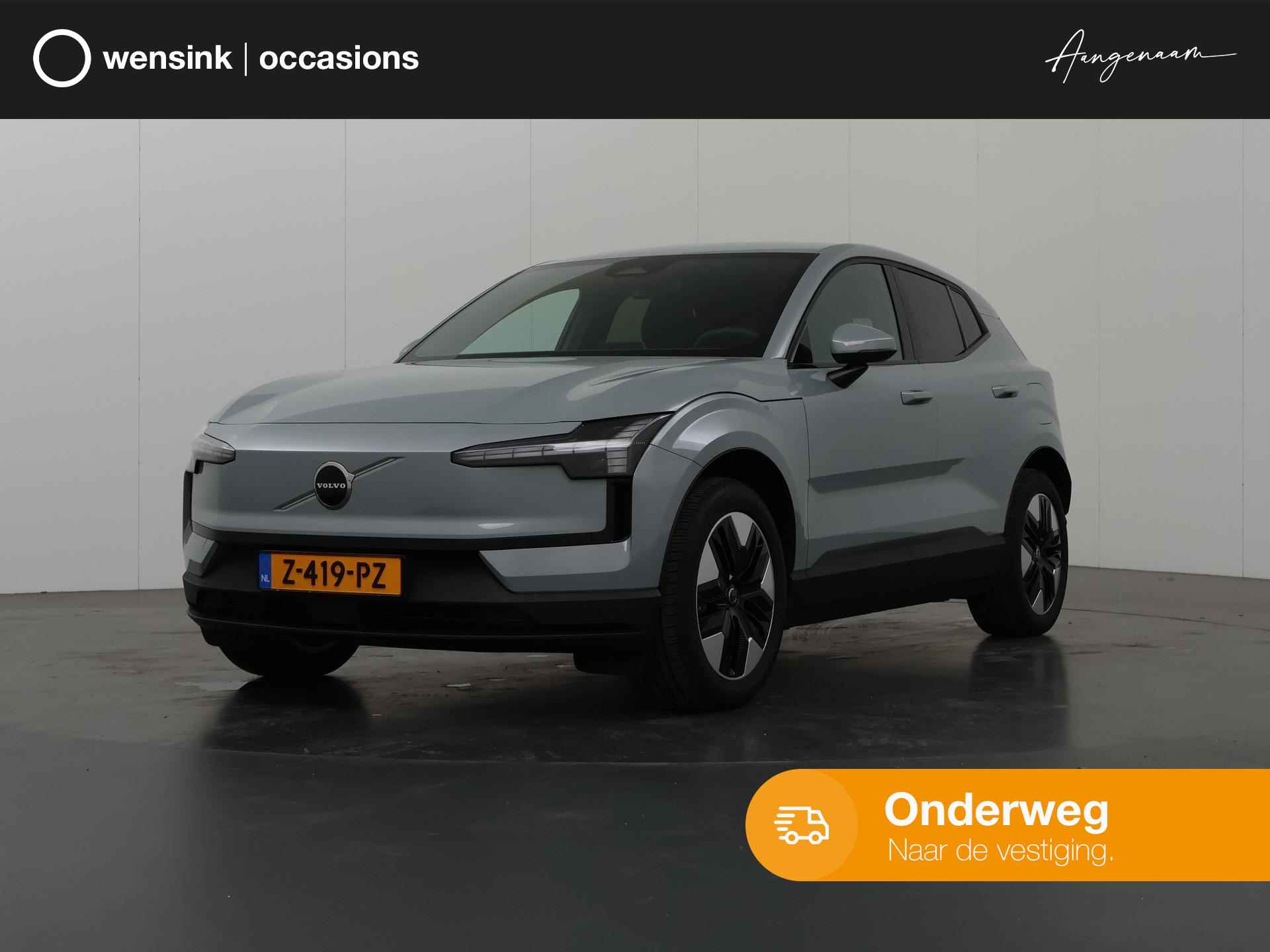 Volvo EX30 Single Motor Core 51 kWh | Winterpakket | Parkeercamera | Cruise Control Adaptief | Keyless go | Navigatie | Carplay | - 1/36