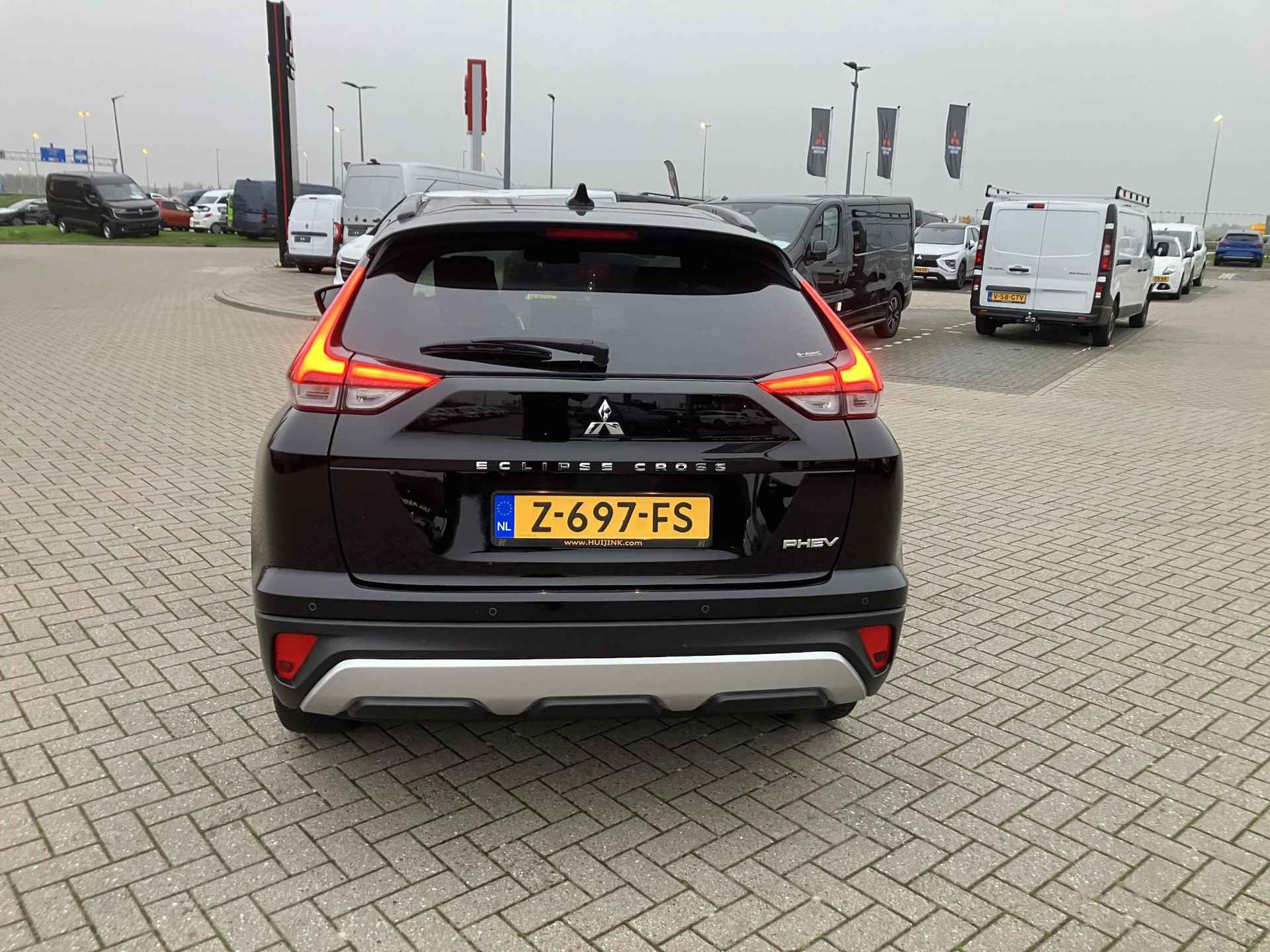 Mitsubishi Eclipse Cross 2.4 PHEV Intense+ - 16/22