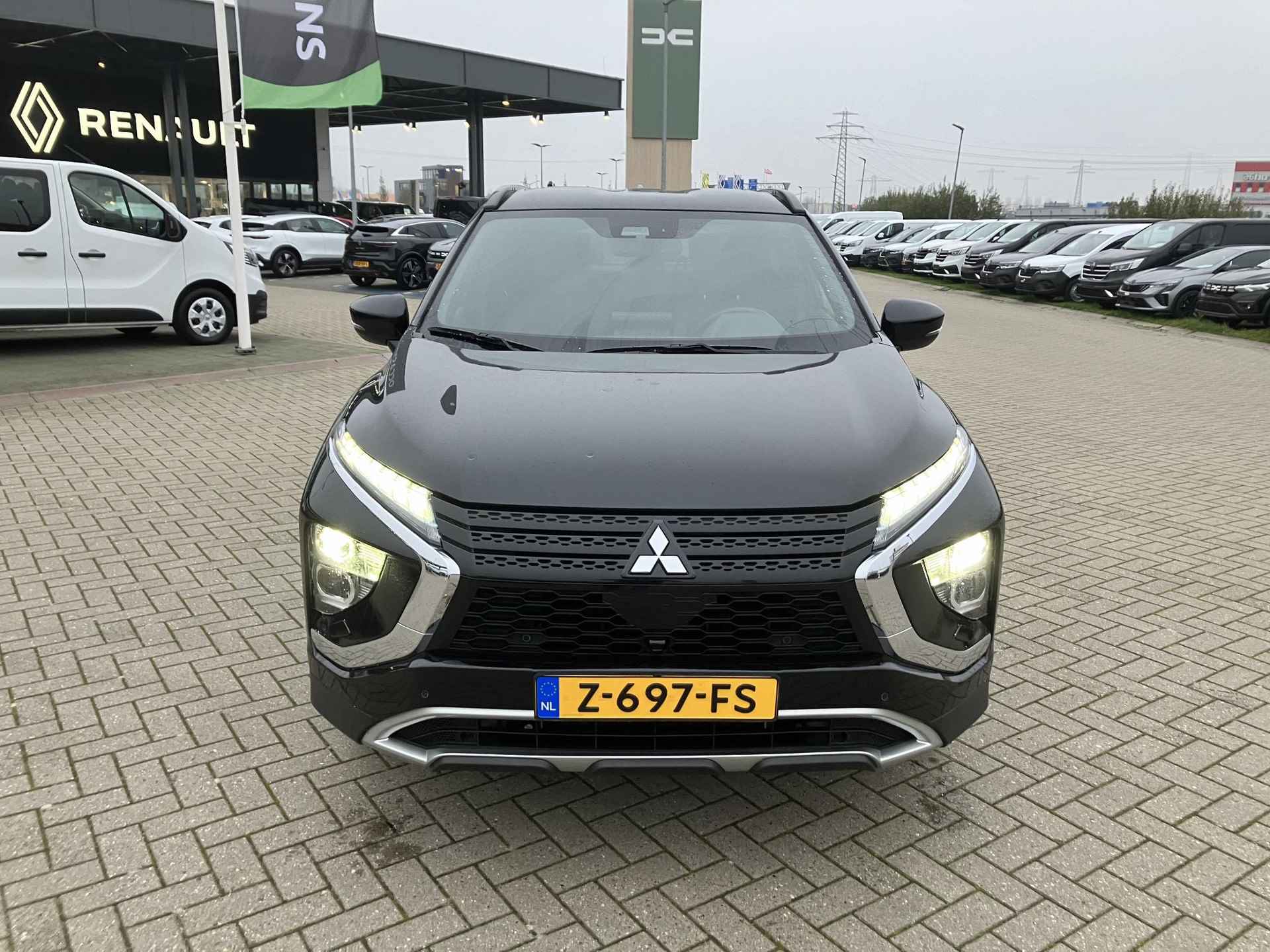 Mitsubishi Eclipse Cross 2.4 PHEV Intense+ - 9/18