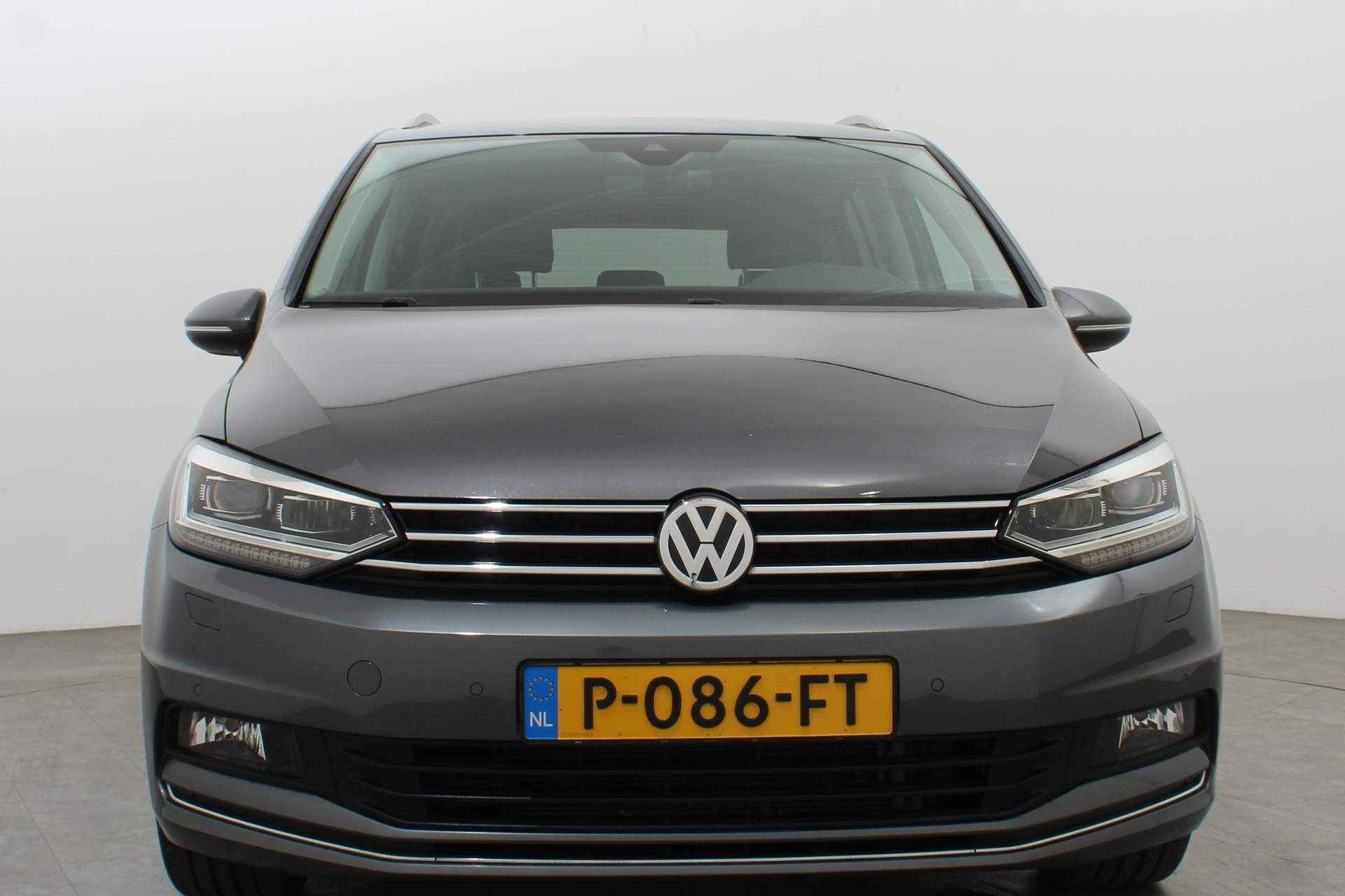 Volkswagen Touran 1.8 TSI 180PK HIGHLINE DSG7 | Leder | Trekhaak | Navi - 20/43