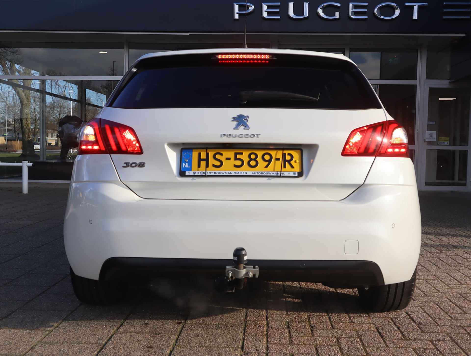 PEUGEOT 308 Style PureTech 130pk S&S EAT6 Automaat, Rijklaarprijs, Navigatie Camera DAB+ Trekhaak - 17/61