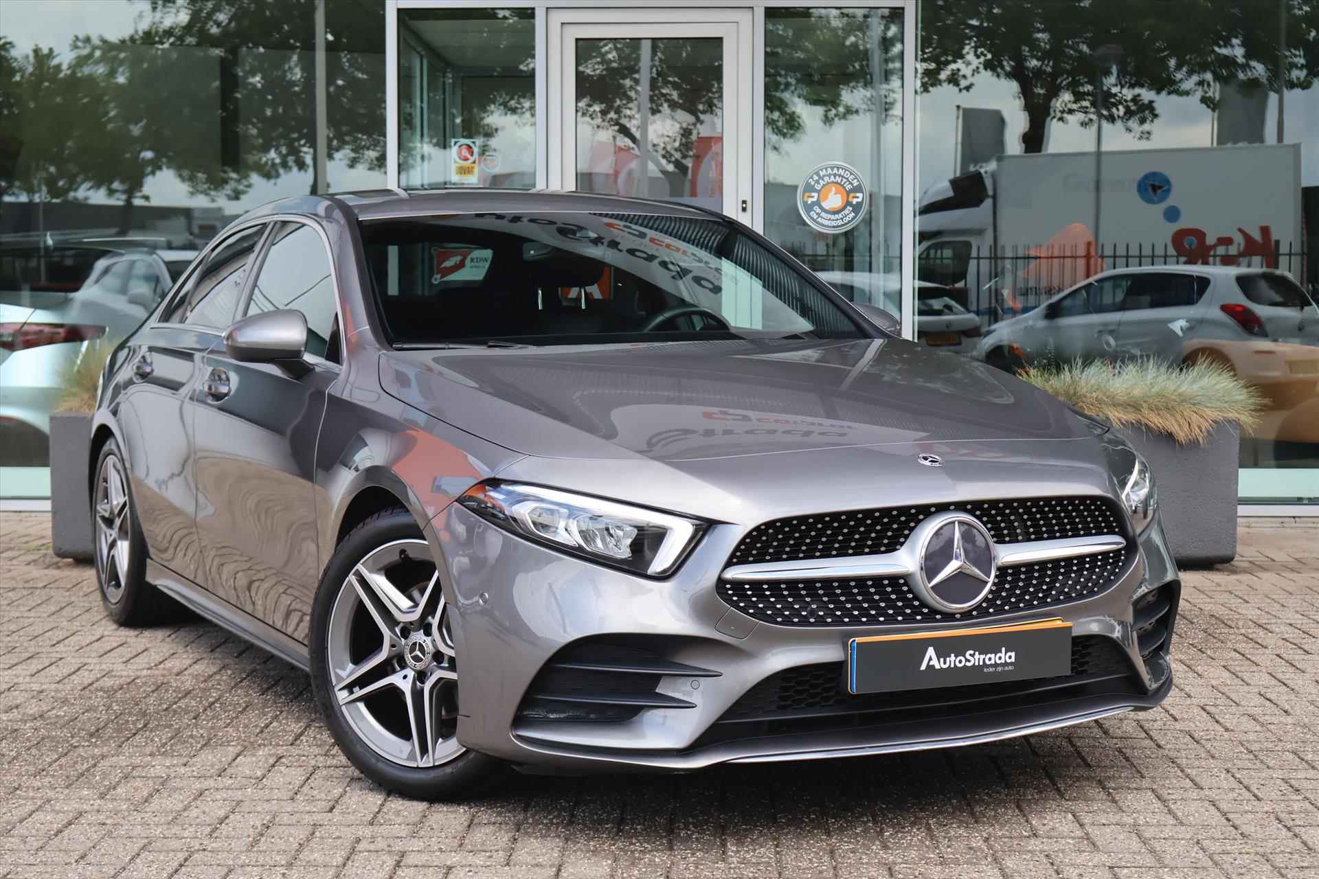 Mercedes A-Klasse A200 AMG-Line Limousine 163pk | Camera | Climate | Keyless Go | Cruise | Bluetooth - 37/48