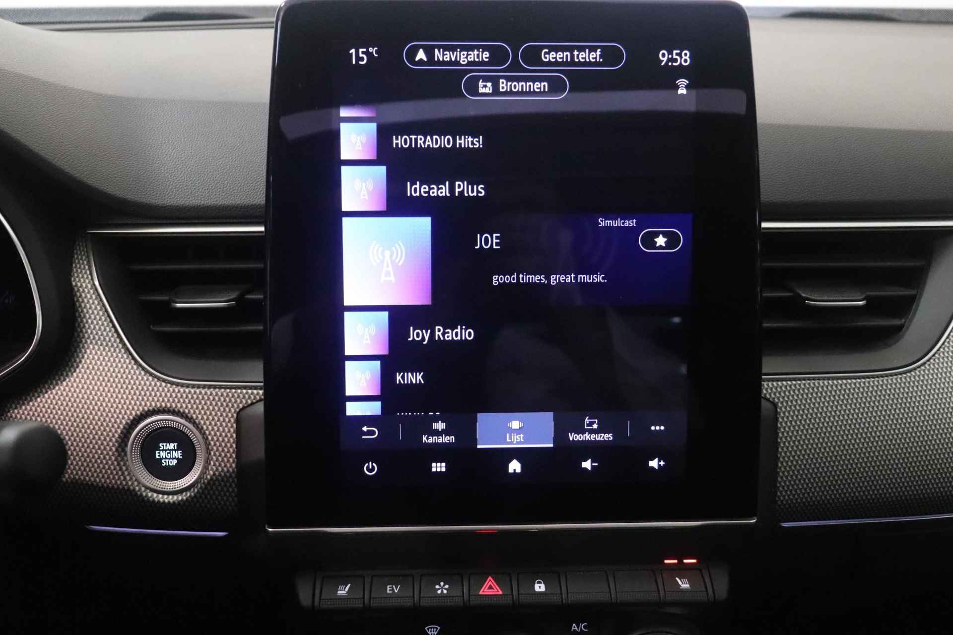 Renault Arkana 1.6 E-Tech hybrid 145 Techno | Open dak | Verwarmbare voorstoelen | Stuurverwarming | Apple CarPlay Android auto Navigatie | - 28/35