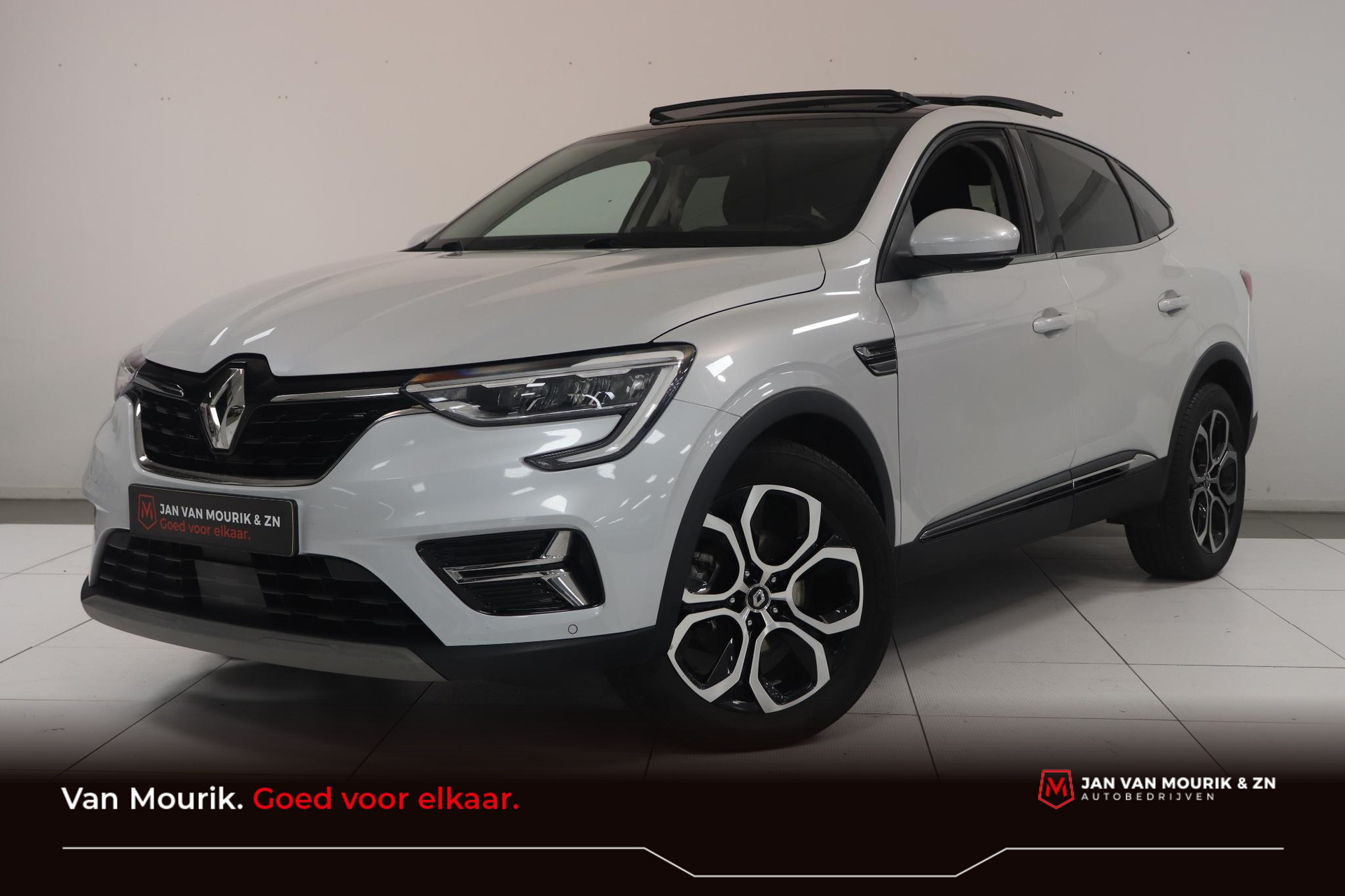 Renault Arkana 1.6 E-Tech hybrid 145 Techno | Open dak | Verwarmbare voorstoelen | Stuurverwarming | Apple CarPlay Android auto Navigatie |