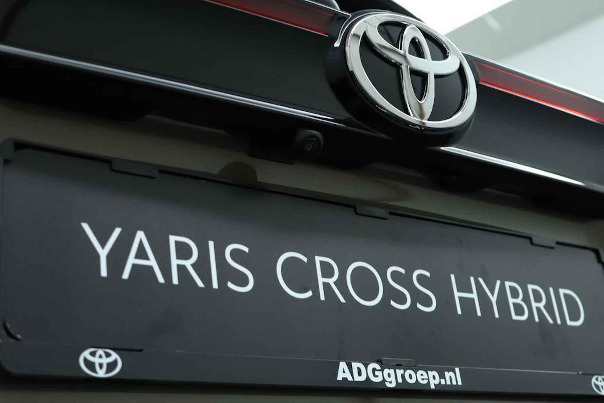 Toyota Yaris Cross 1.5 Hybrid 115 First Edition | Adaptive Cruise Control | Apple Carplay | Android Auto | Parkeersensoren | Achteruitrijcamera | - 37/44