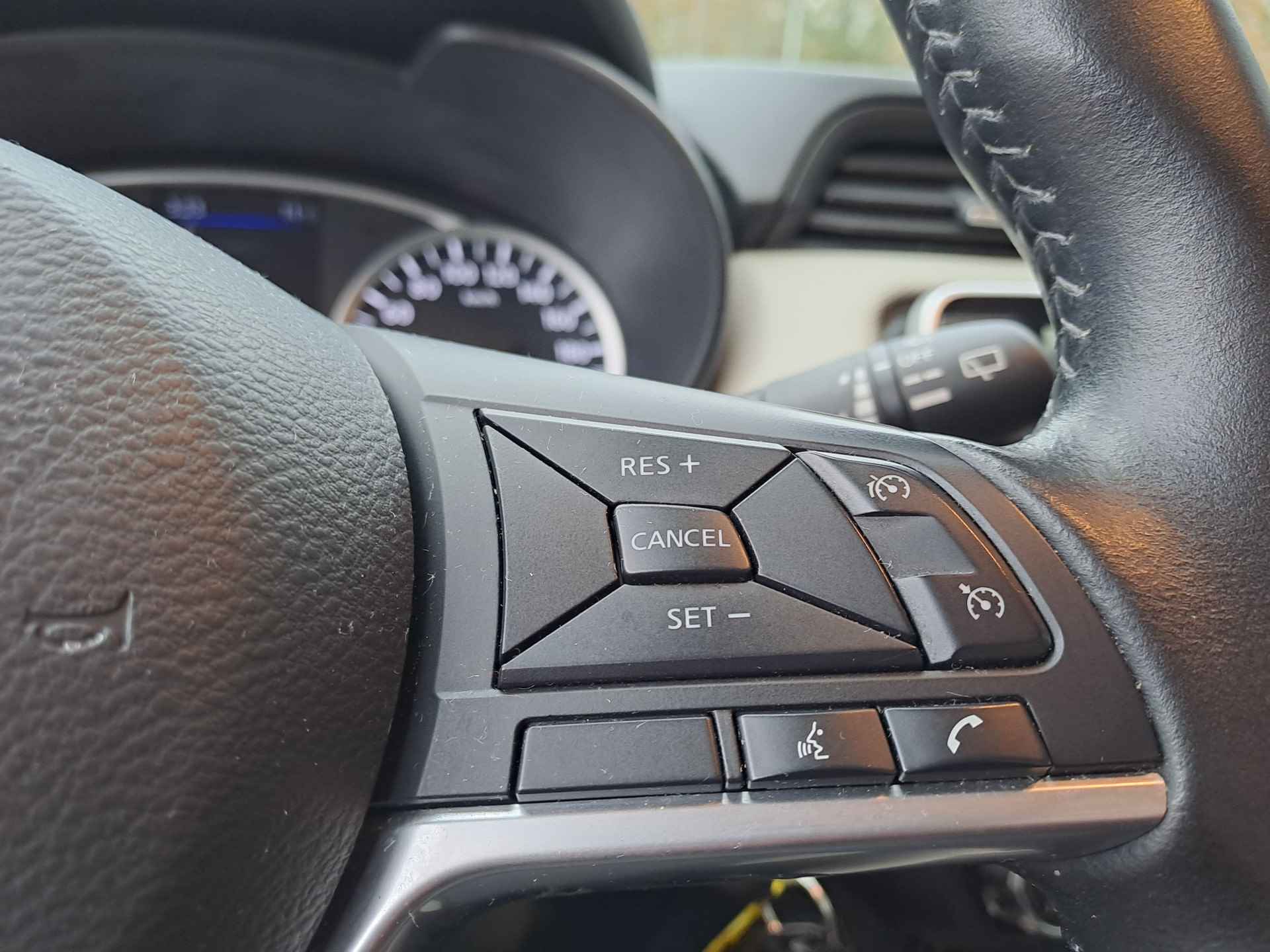 Nissan Micra 1.0 IG-T N-Connecta | Navi | LM Velgen | Camera |  Apple Carplay/Android Auto | Cruise - 8/16