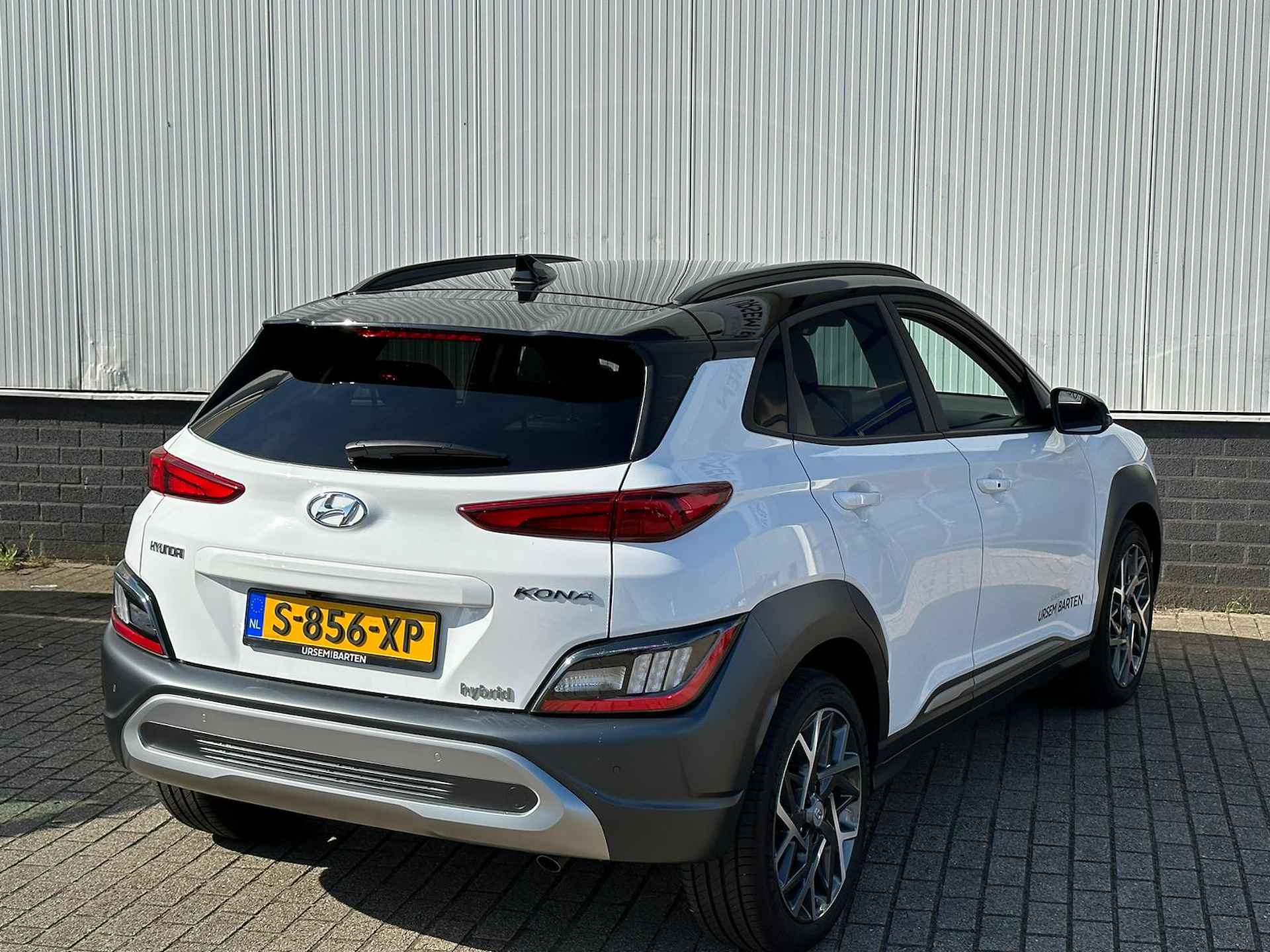 Hyundai KONA 1.6 GDI HEV Premium - 4/25