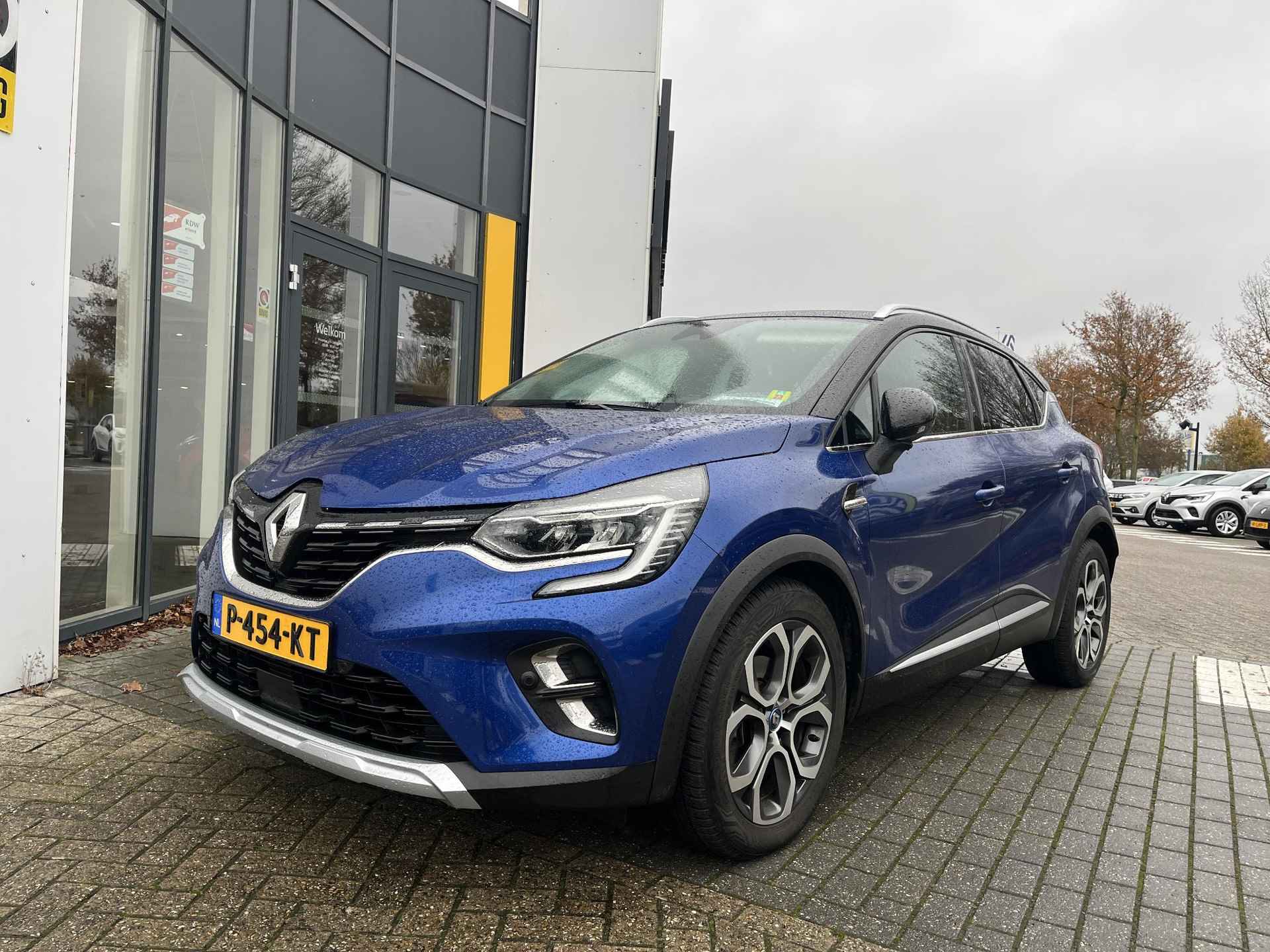 Renault Captur 1.6 E-Tech Plug-in Hybrid 160 Edition One | BOSE Audio | Camera | Lichtmetalen Velgen 18'' | Navigatie 9,3'' | Metallic Lak | Climate Control | Cruise Control | LED Koplampen | Apple Carplay | Android Auto | - 2/28