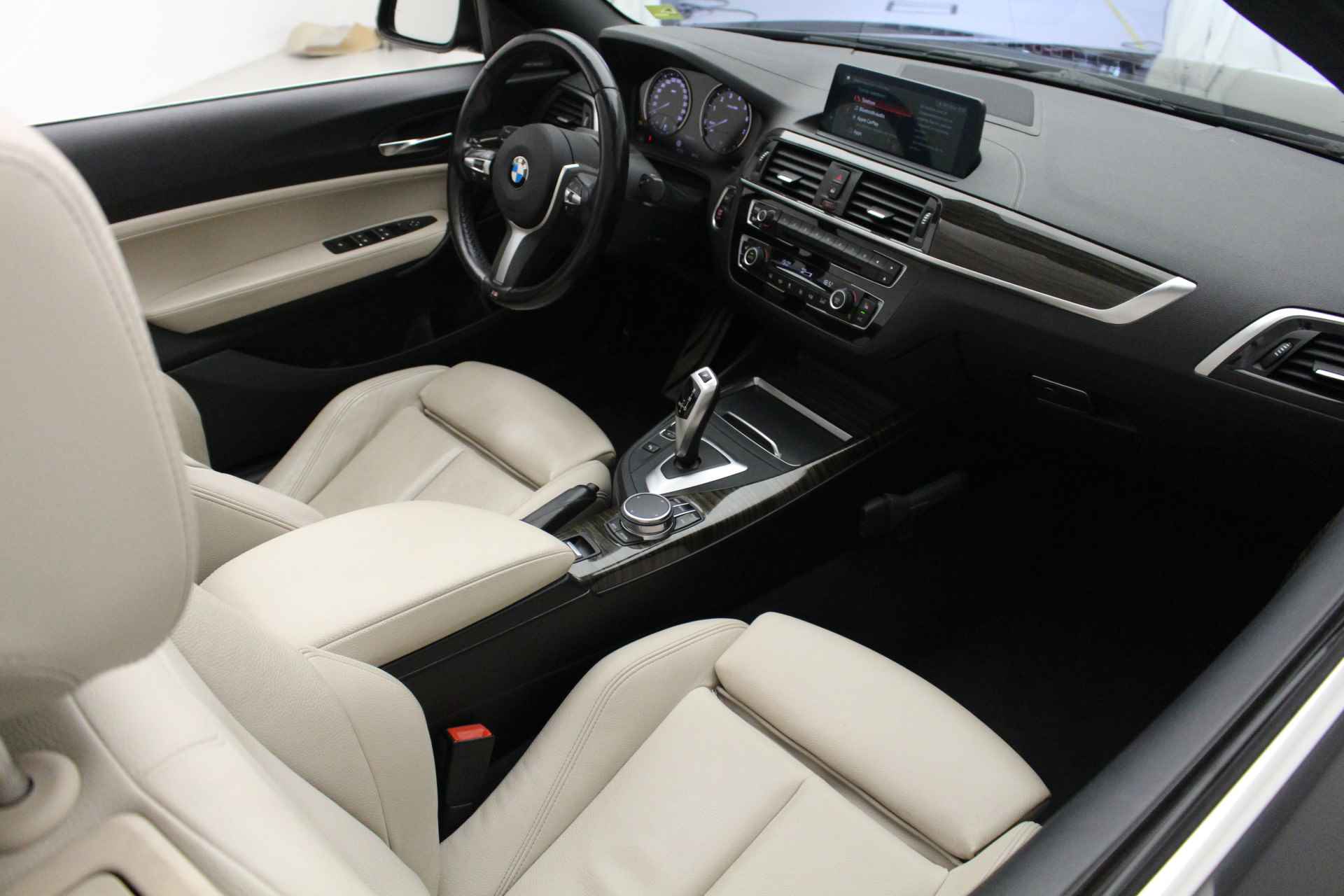 BMW 2 Serie Cabrio 220i High Executive | M-Sport | Active Cruise Control | Harman Kardon - 18/27