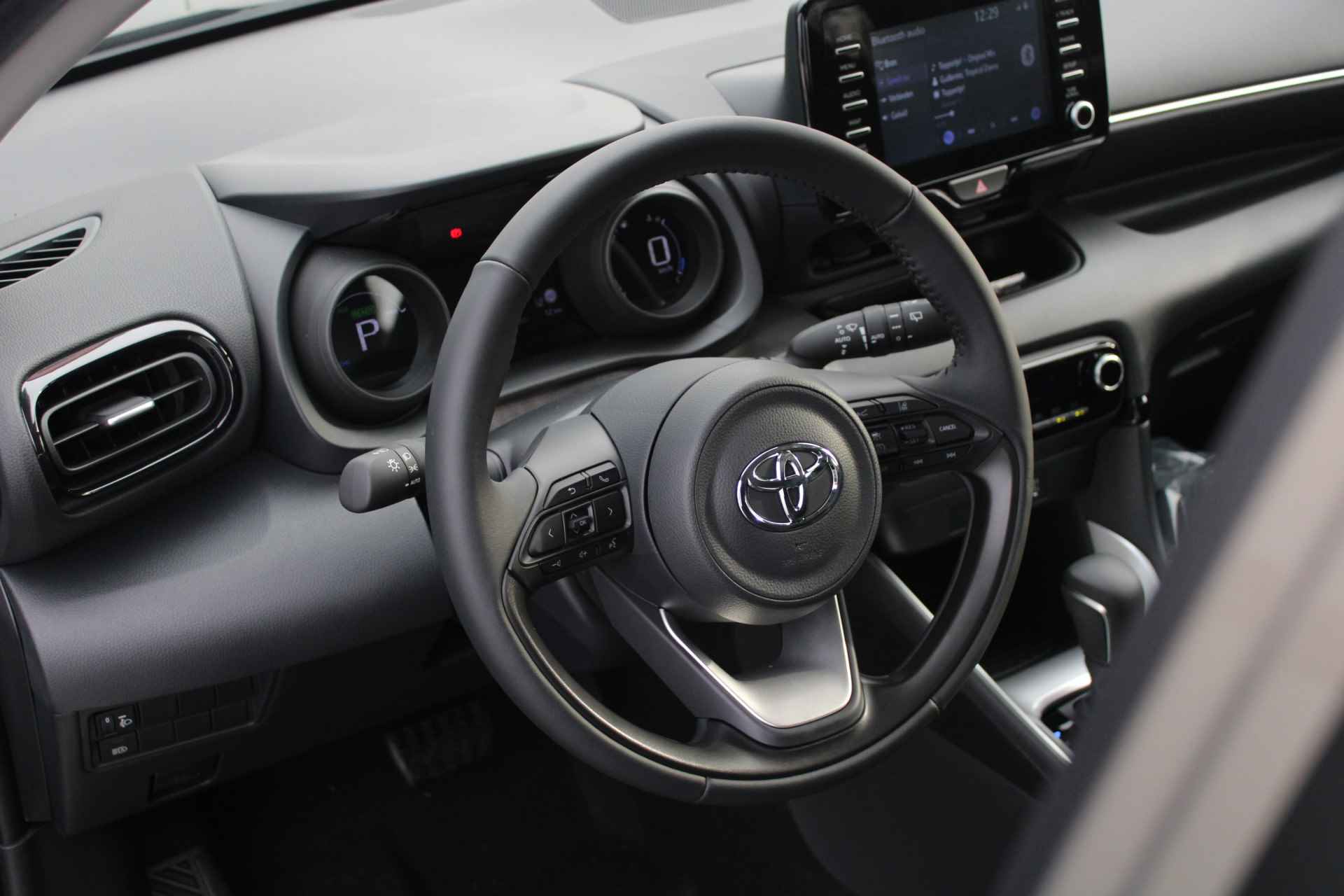 Toyota Yaris 1.5 Hybrid Dynamic, Keyless Go, Adaptieve Cruise Control, Apple Carplay/Android Auto, Bluetooth - 6/34