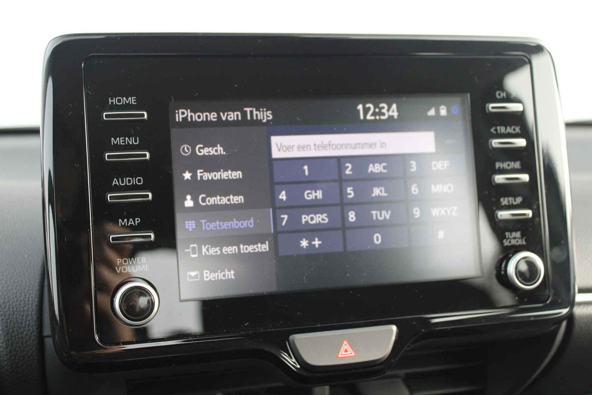 Toyota Yaris 1.5 Hybrid Dynamic, Keyless Go, Adaptieve Cruise Control, Apple Carplay/Android Auto, Bluetooth - 22/34