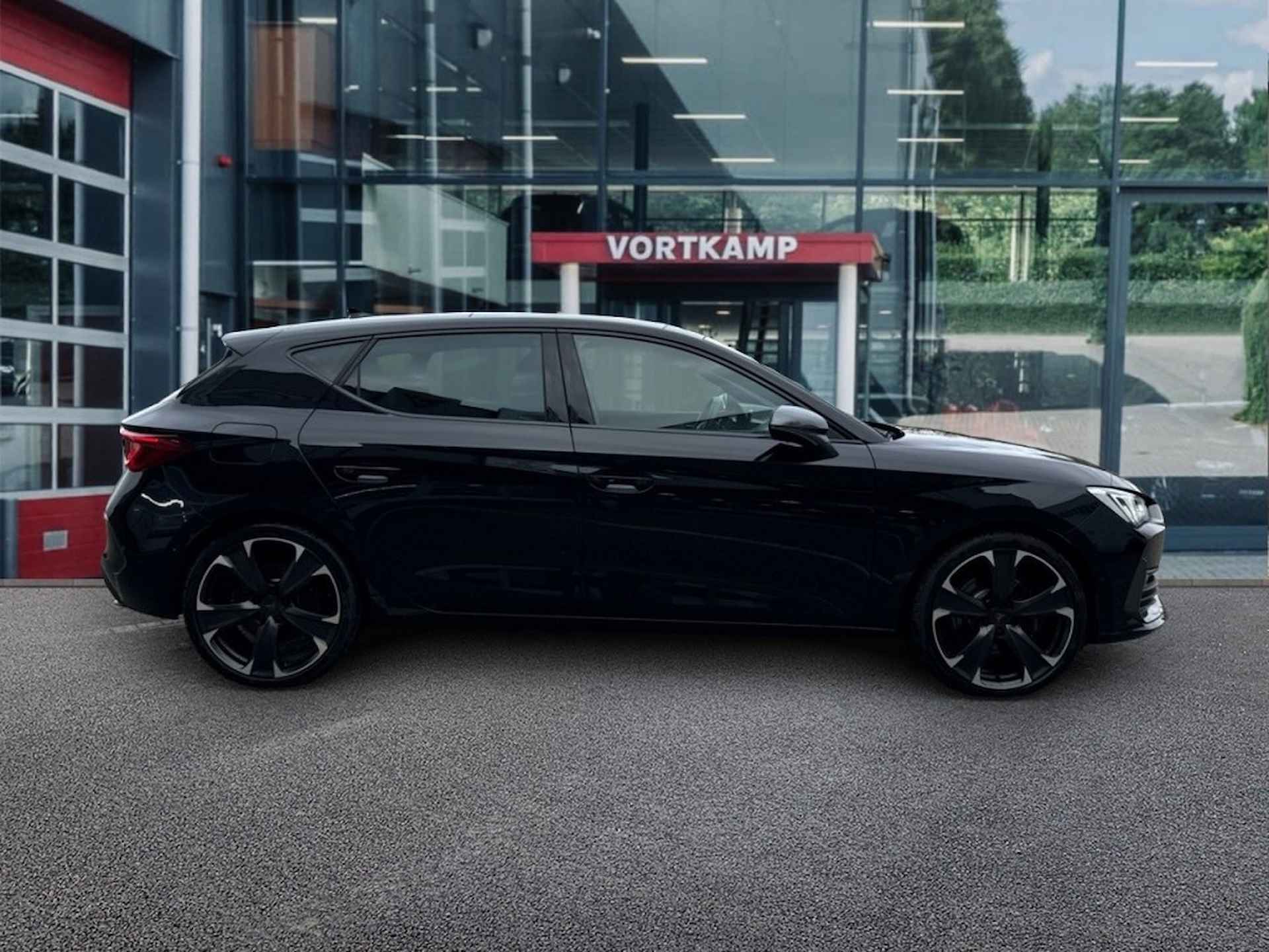 CUPRA Leon 1.4 TSI DSG VZ E-HYBRID CAMERA/NAVI/ACC/STOELVERW - 4/23