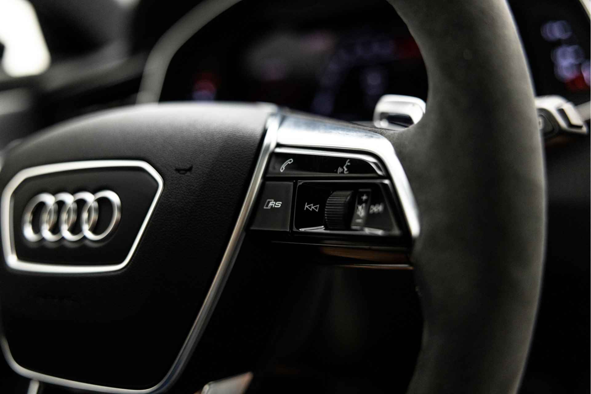 Audi RS6 Avant 4.0TFSI Quattro | Pano | B&O | RS Designpakket | Laser | 360 Camera - 41/62
