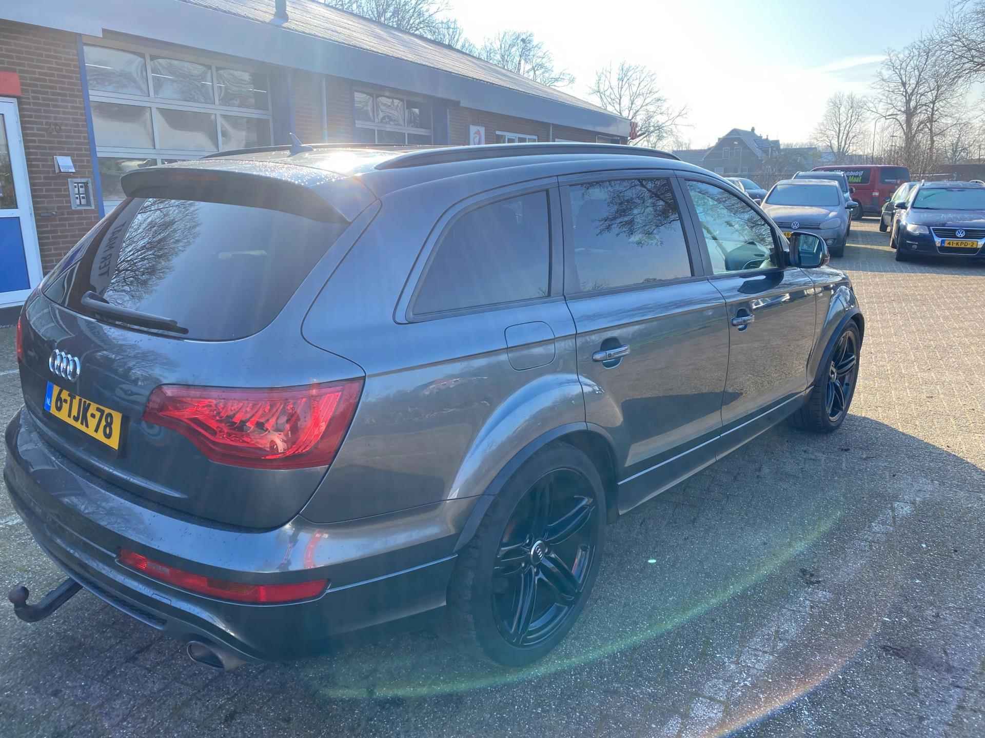 Audi Q7 3.0 TDI quattro Pro Line S 5+2 - 6/27