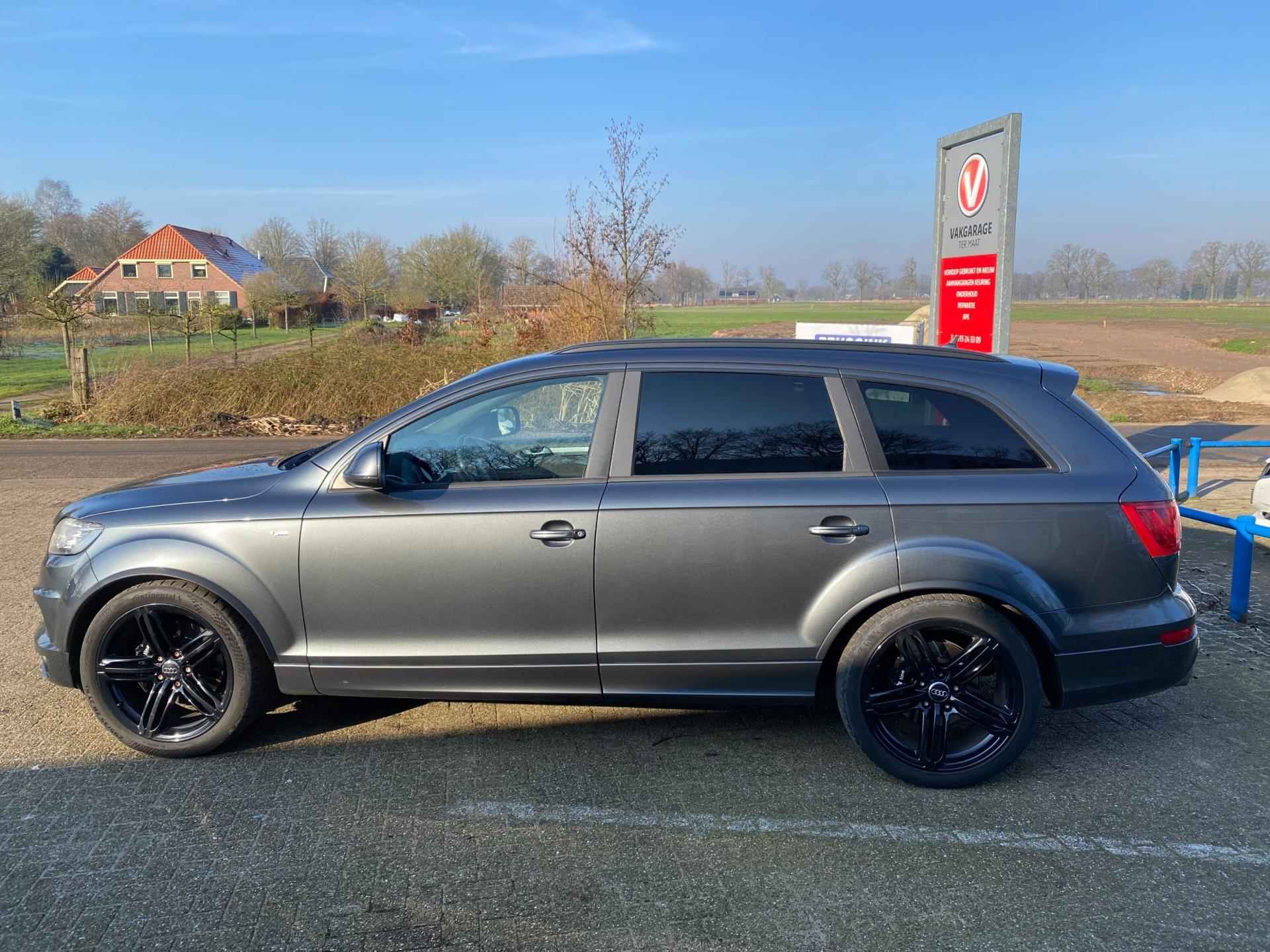 Audi Q7 3.0 TDI quattro Pro Line S 5+2 - 9/27