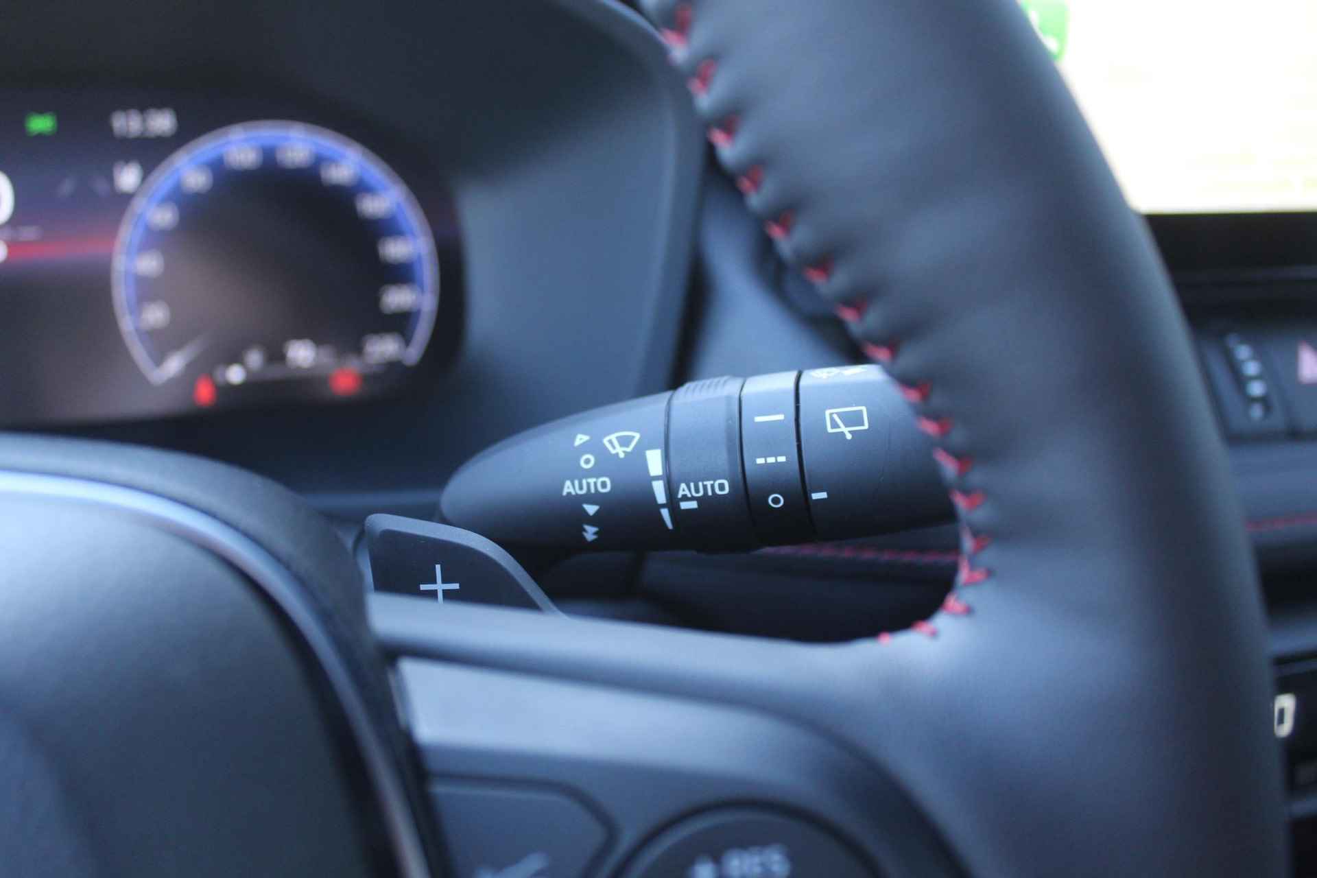 Suzuki Across 2.5 Plug-in Hybrid Style | Carplay | 20 inch | Camera | Stoelverwarming | Stuurverwarming | Rijbereik tot 75 km! | - 16/27