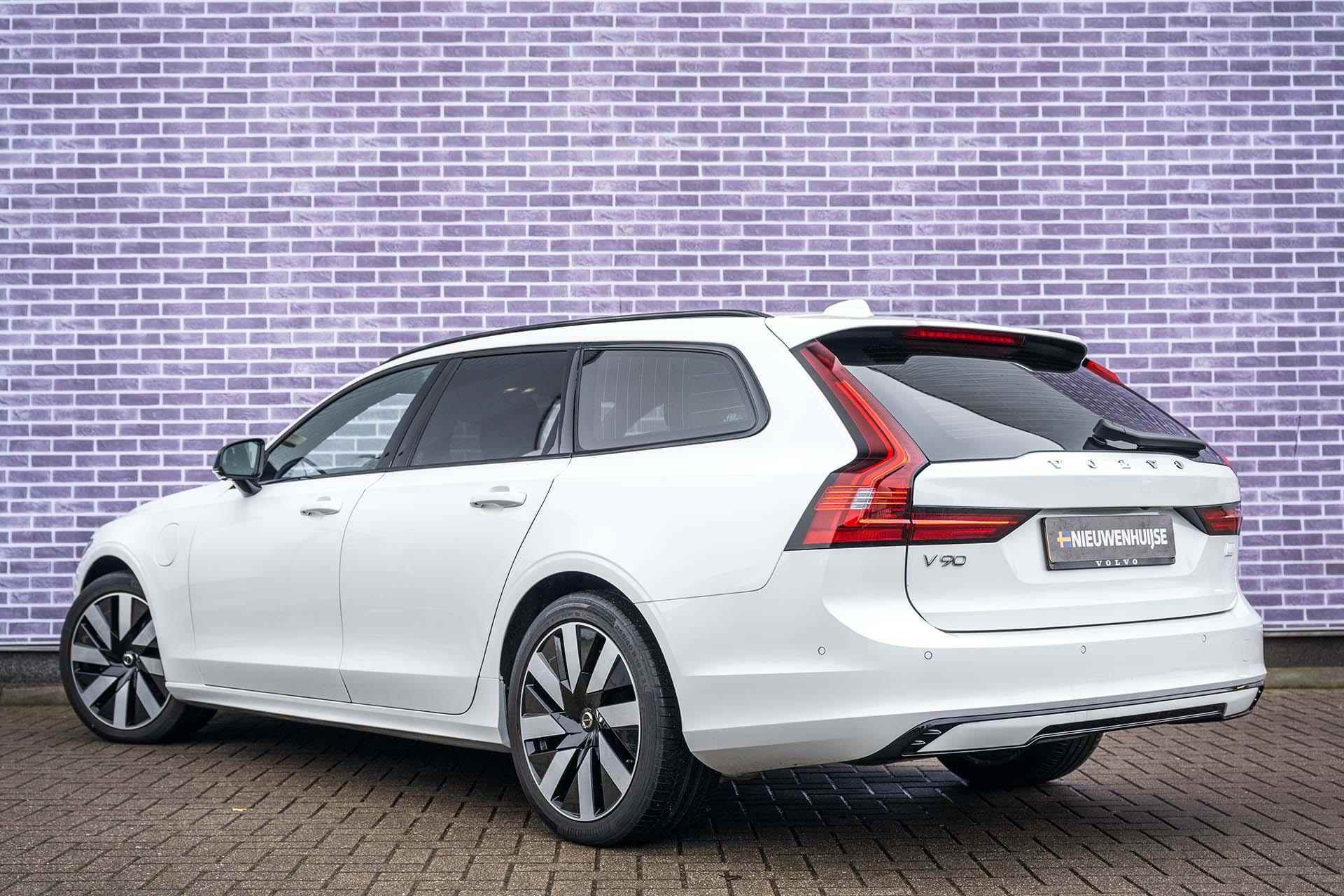 Volvo V90 T6 Recharge AWD Ultimate Dark Long Range | Trekhaak | Bowers & Wilkins | Panoramadak | Head-up Display | 360º Camera | Luchtvering - 5/46