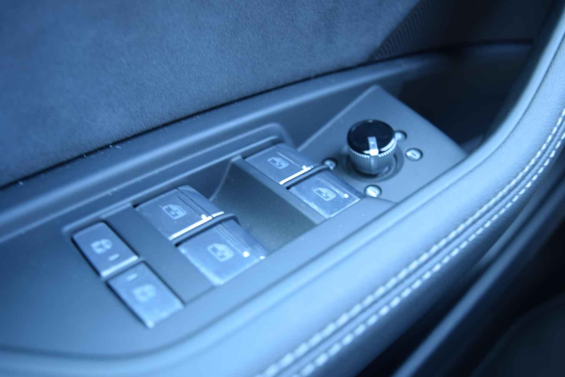 Audi e-tron S Quattro 503 pk | rondomzichtcamera's | panoramadak | B&O 3D | 21" - 15/23