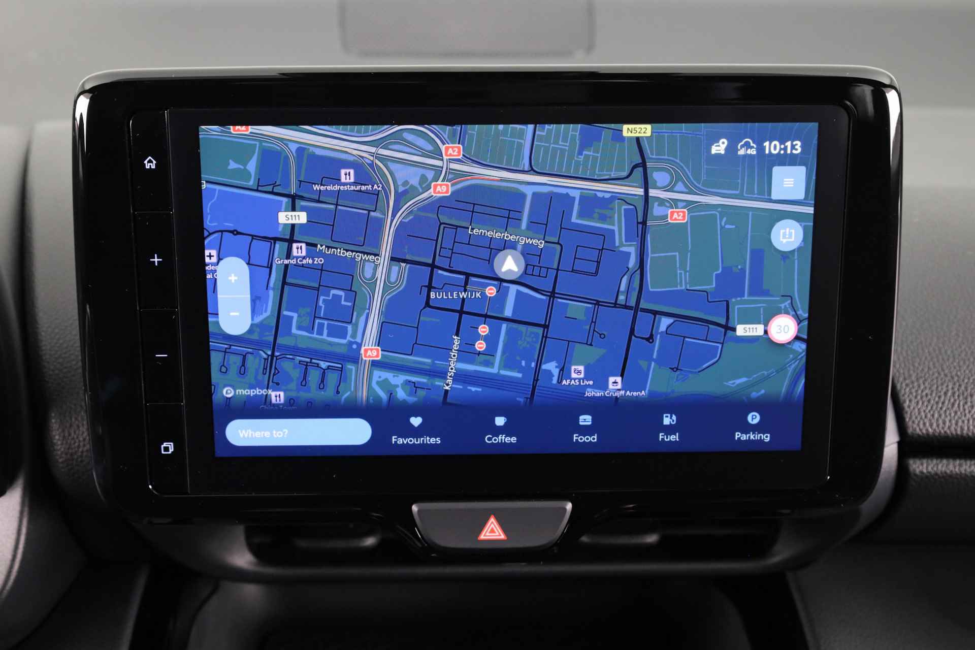 Toyota Yaris Cross 1.5 Hybrid Explore *DEMO* | Navigatie | Stoelverwarming | - 8/33